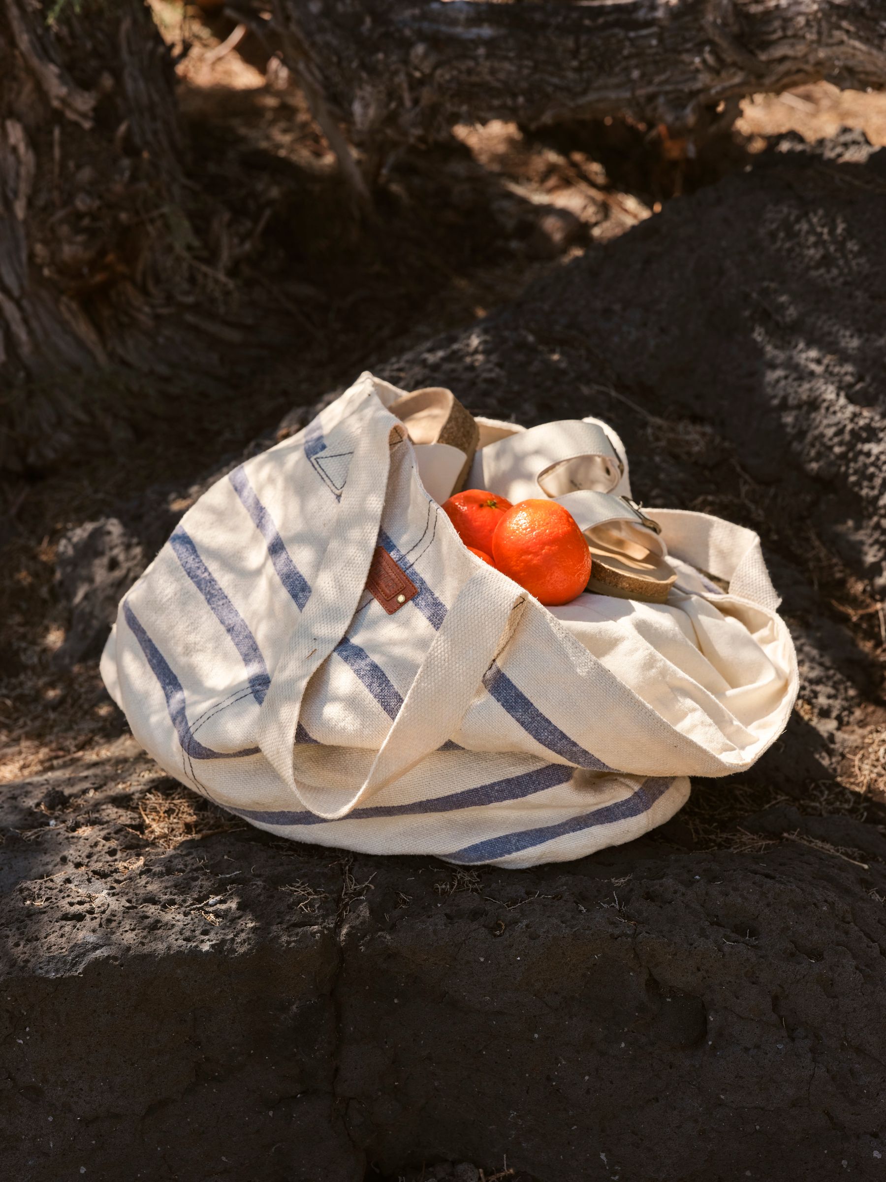 Natural Oversized Peony Beach Bag - Image 2 of 3