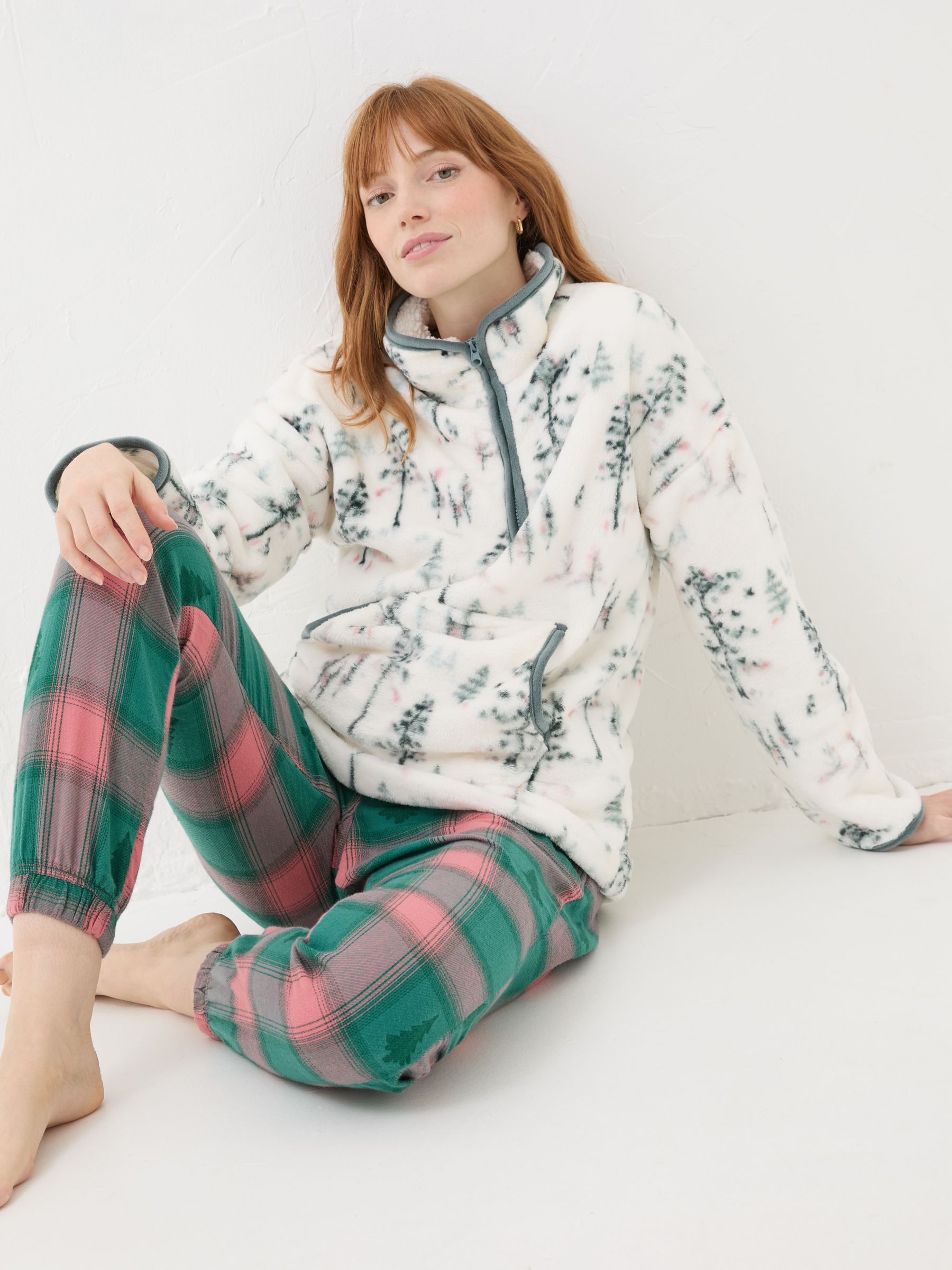 Christmas Snuggle Ivory Half Zip Fleece - Image 4 of 10