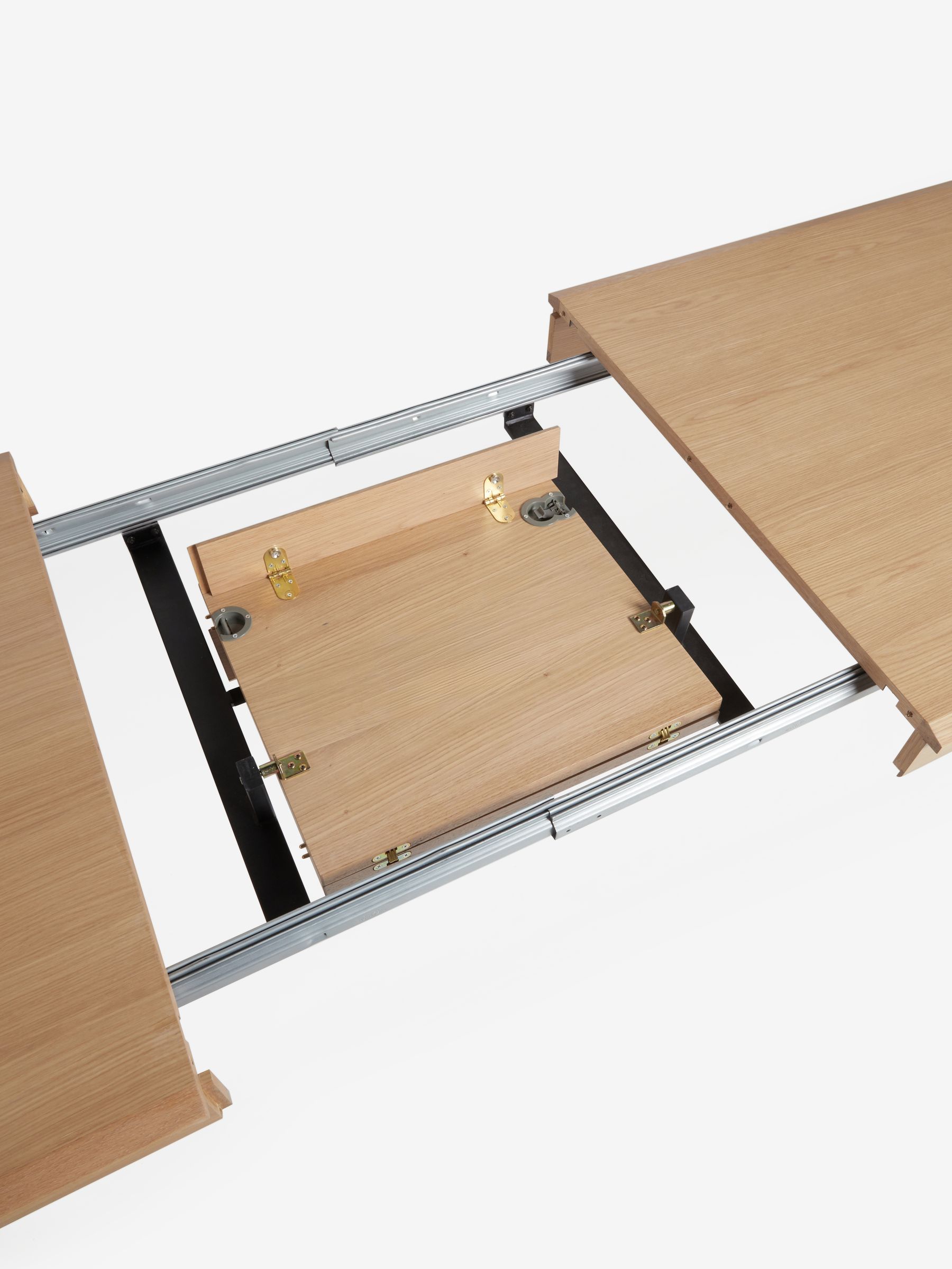 Jasper Conran London Oak Rectangular 6 to 8 Seater Belgrave Walnut Extending Dining Table - Image 10 of 10
