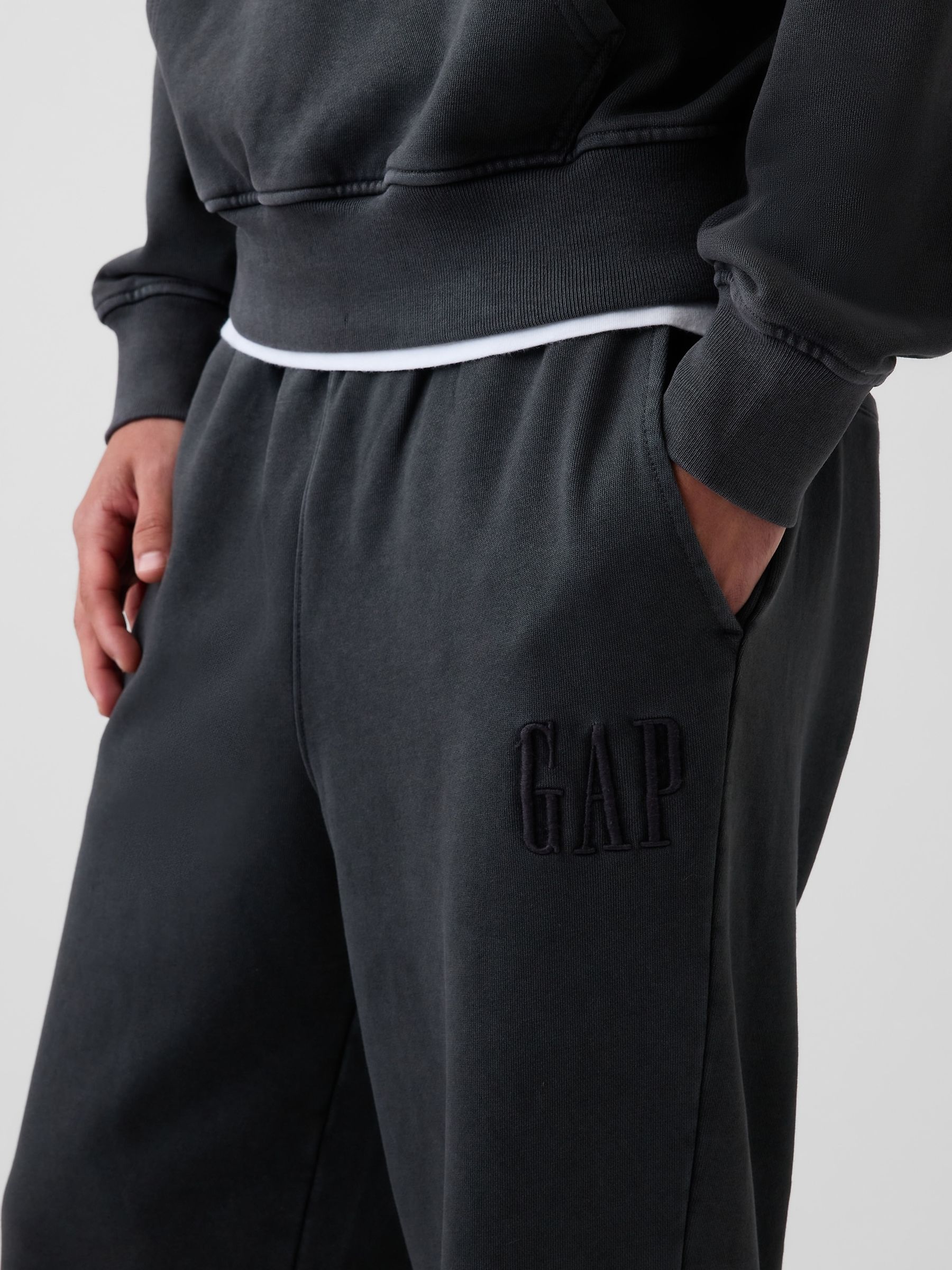Black Heavyweight Relaxed Logo Joggers - Image 4 of 4