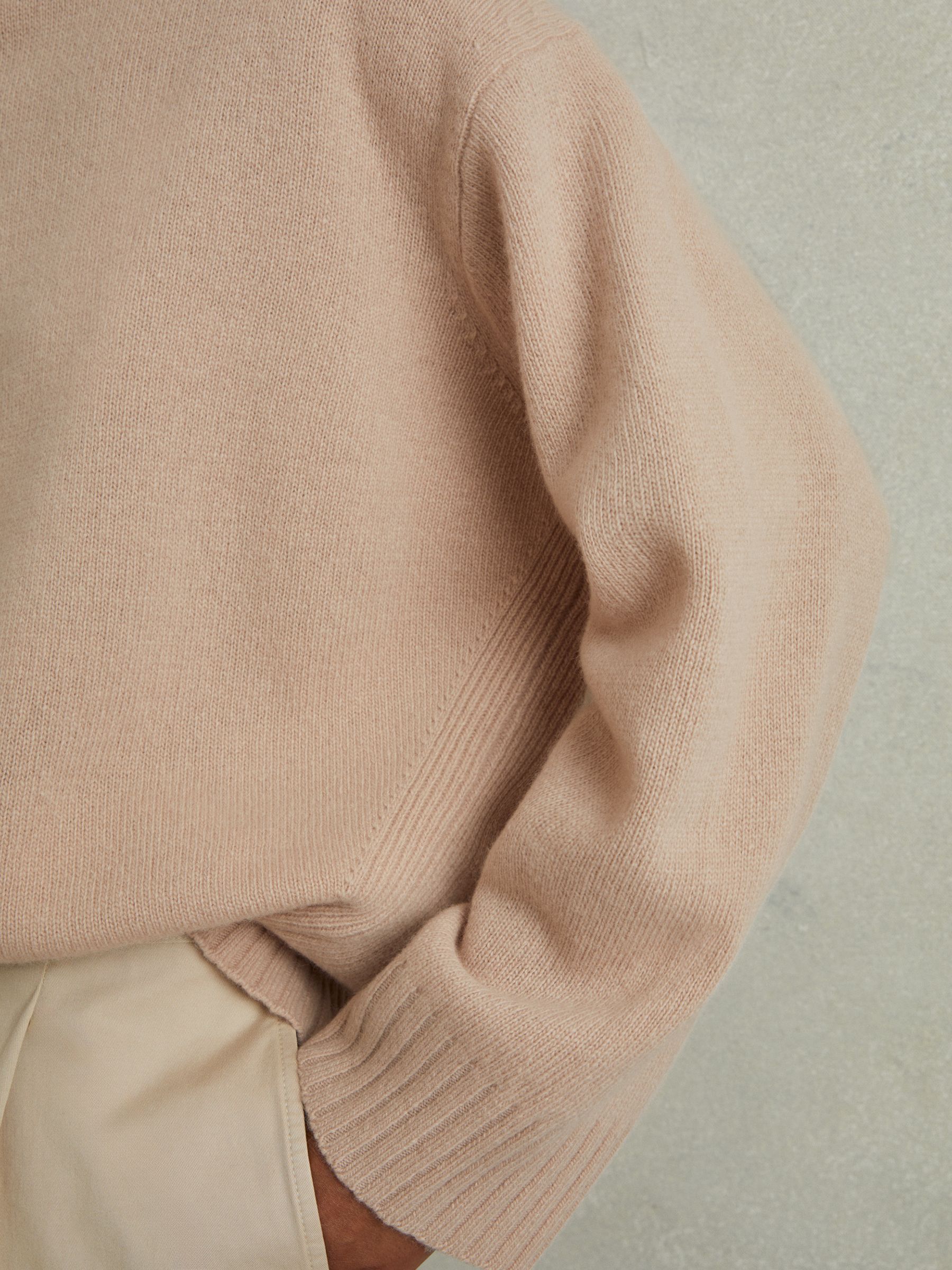 Wool-Cashmere Crew Neck Jumper in Mink - Image 4 of 6