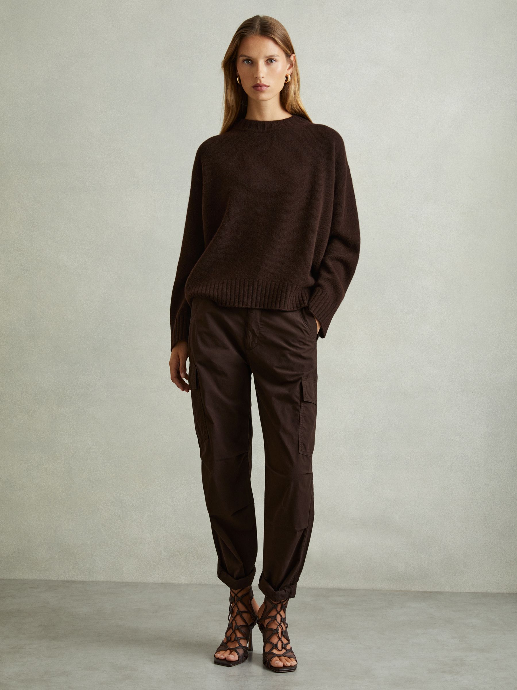 Wool-Cashmere Crew Neck Jumper in Chocolate - Image 3 of 6