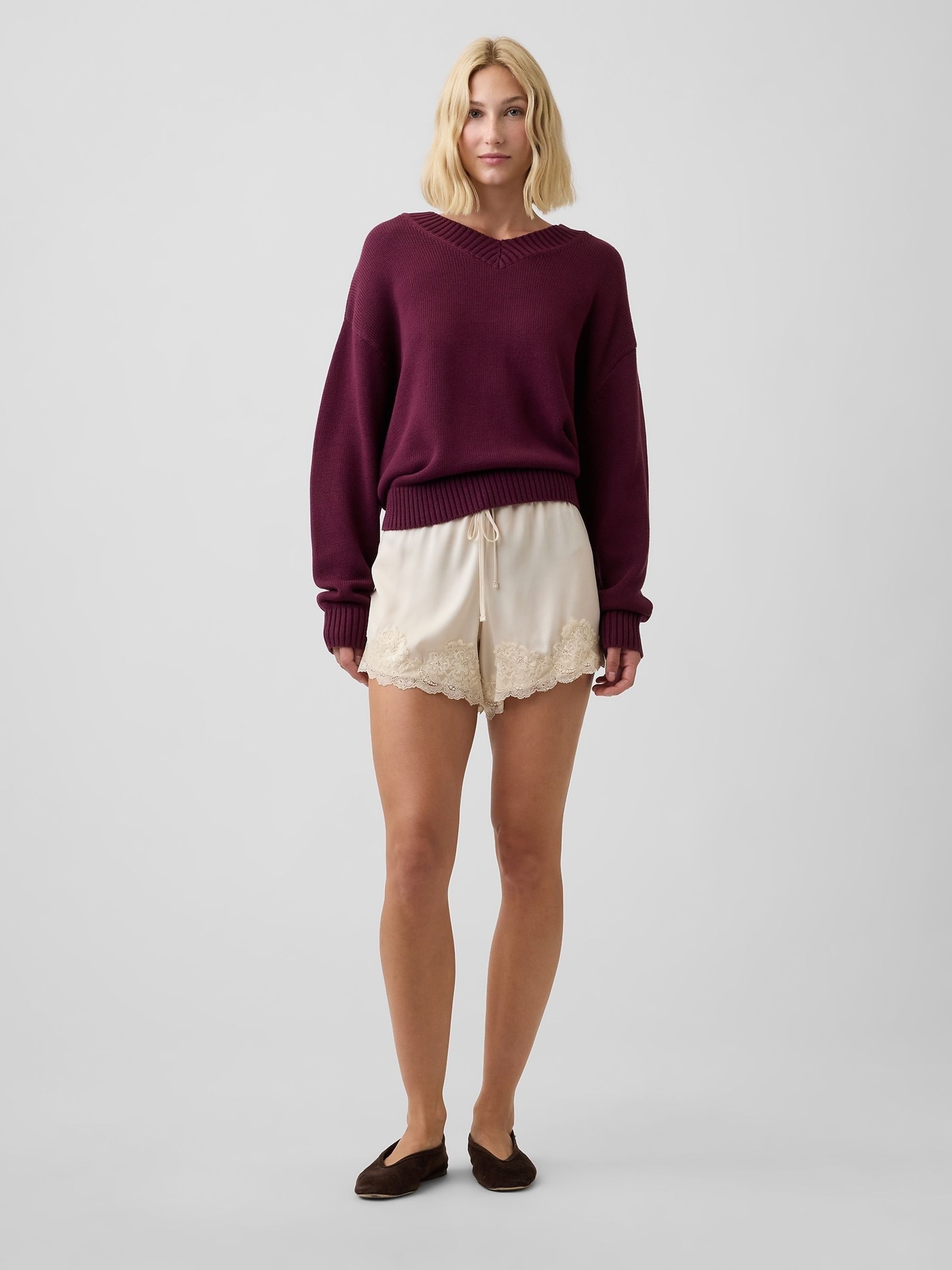 Burgundy Red Oversized V-Neck Jumper - Image 3 of 5