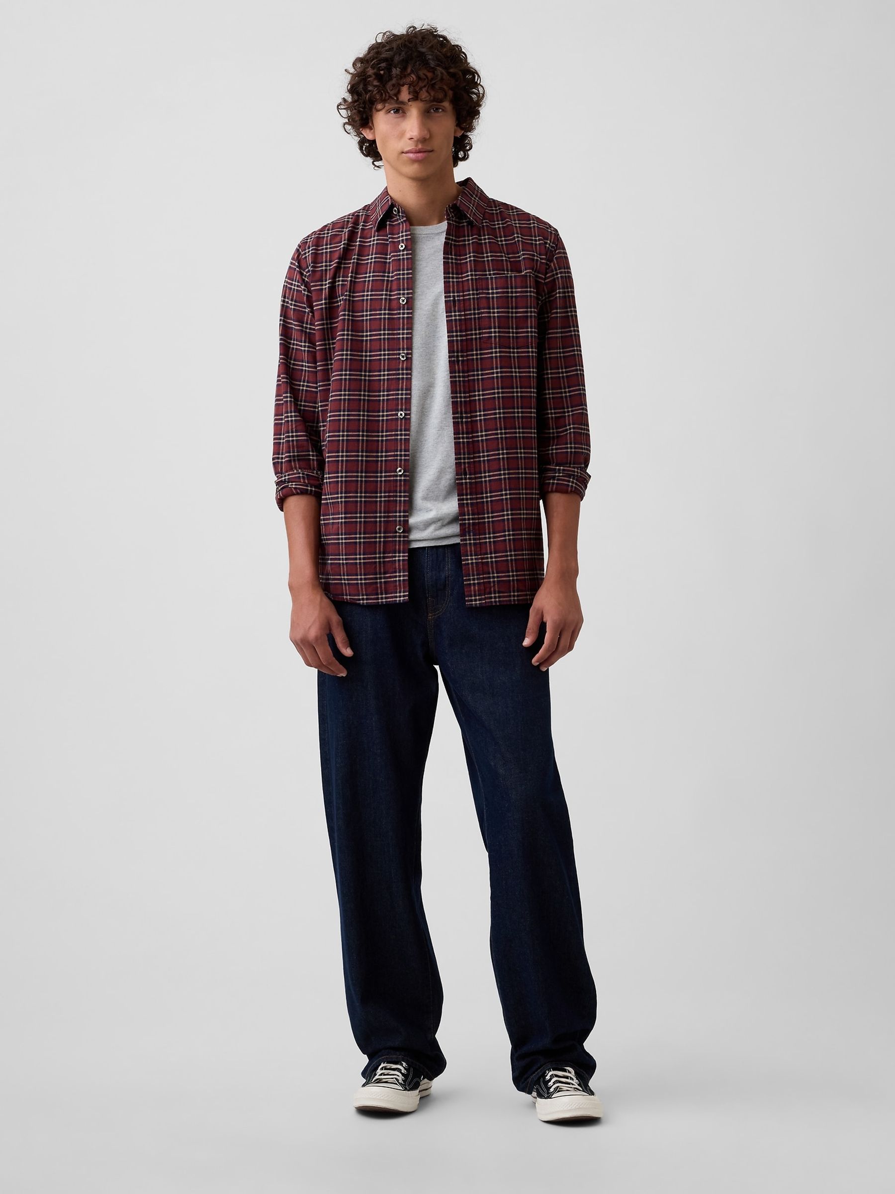 Burgundy Check Oxford Shirt in Standard Fit - Image 3 of 5