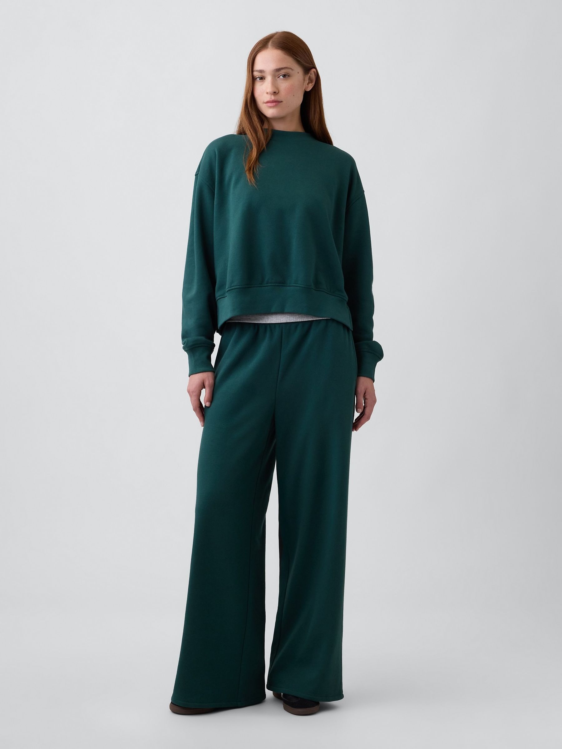 Green Vintage Soft Oversized Split-Hem Sweatshirt - Image 3 of 4