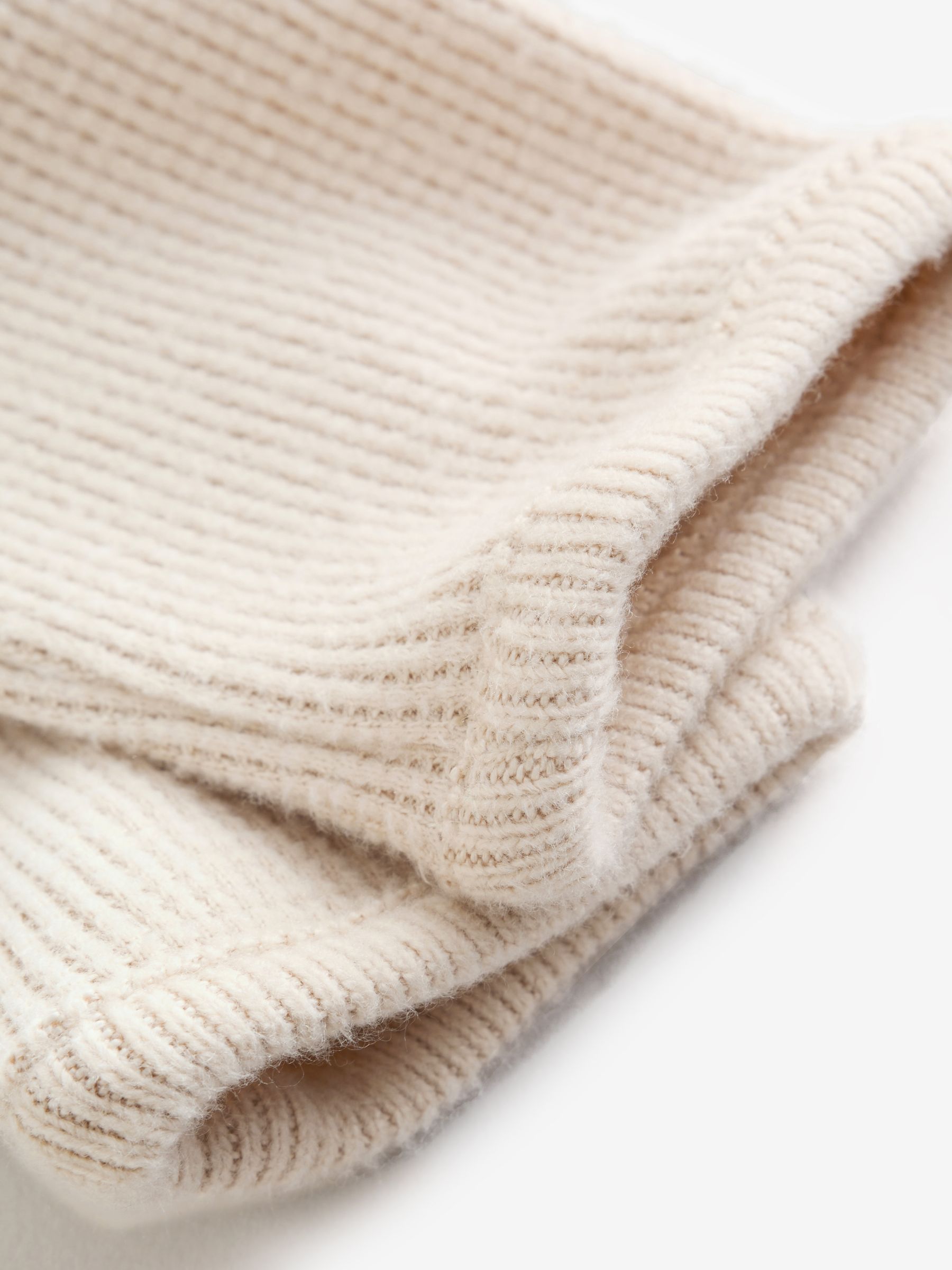 Cream Brannan Bear Waffle Knit Detail Outfit - Image 5 of 7