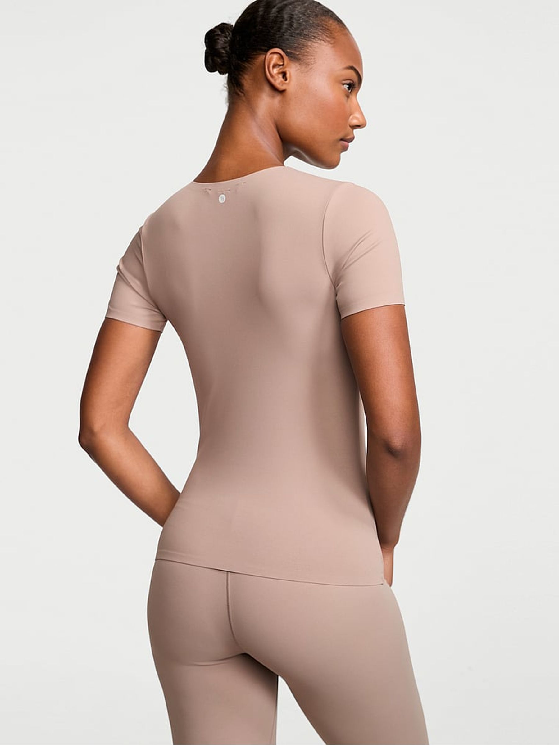 Candlelight Rose Nude Elevate™ Stretch T-Shirt - Image 2 of 3