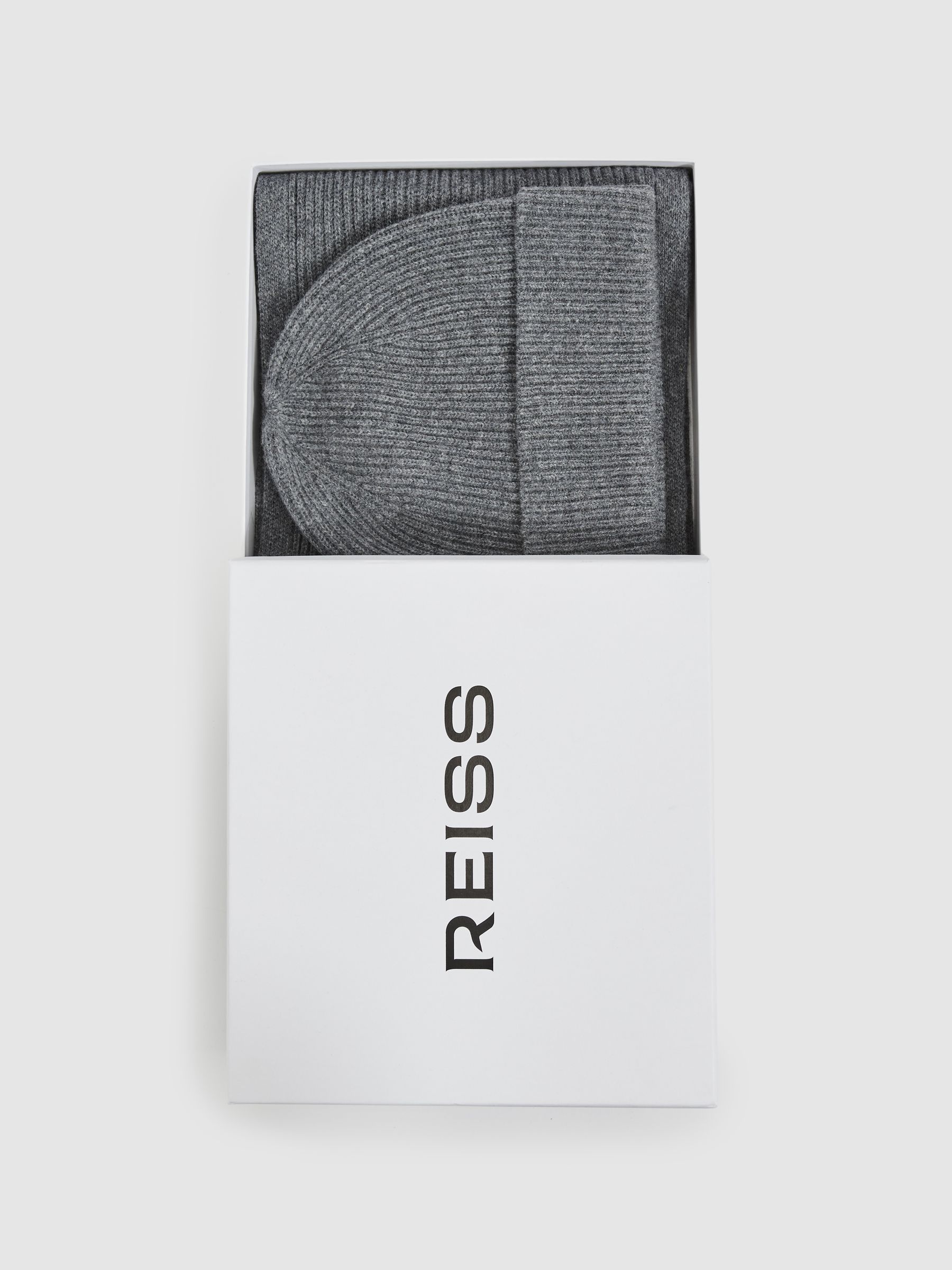 Merino Wool Ribbed Scarf And Beanie Set in Mid Grey Melange - Image 2 of 7