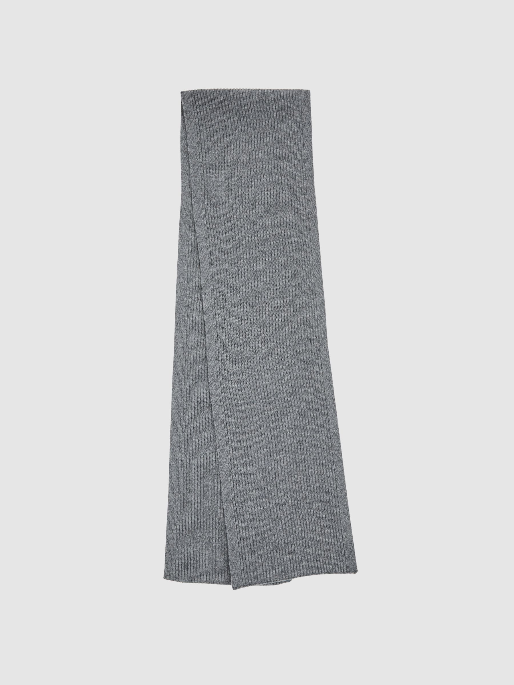 Merino Wool Ribbed Scarf And Beanie Set in Mid Grey Melange - Image 3 of 7