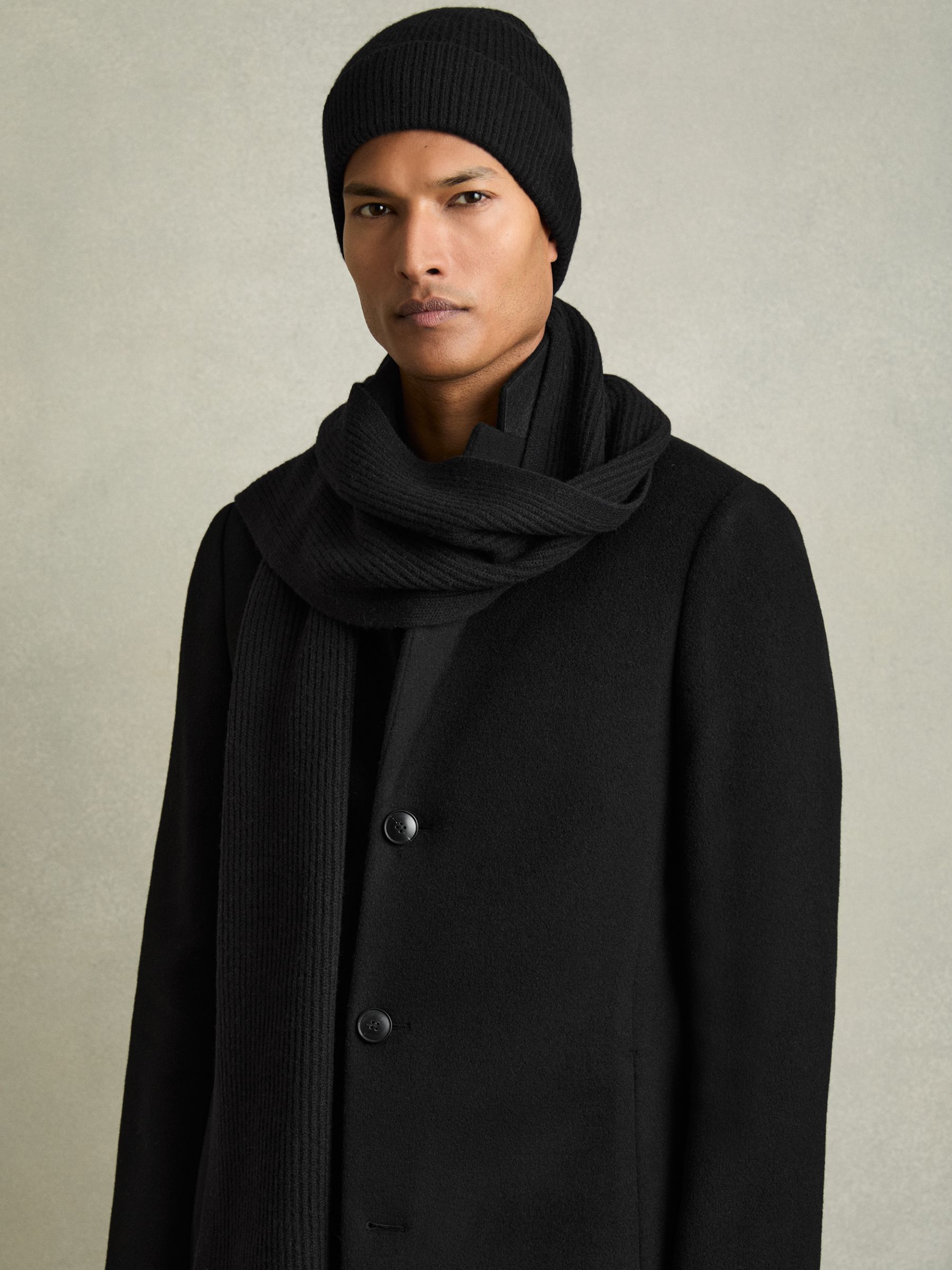 Merino Wool Ribbed Scarf And Beanie Set in Black - Image 2 of 6