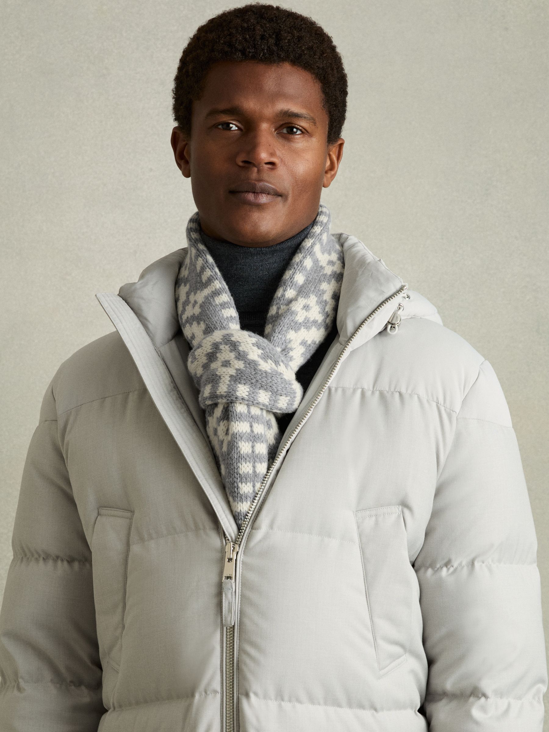 Wool-Blend Scarf in Grey/White - Image 2 of 5