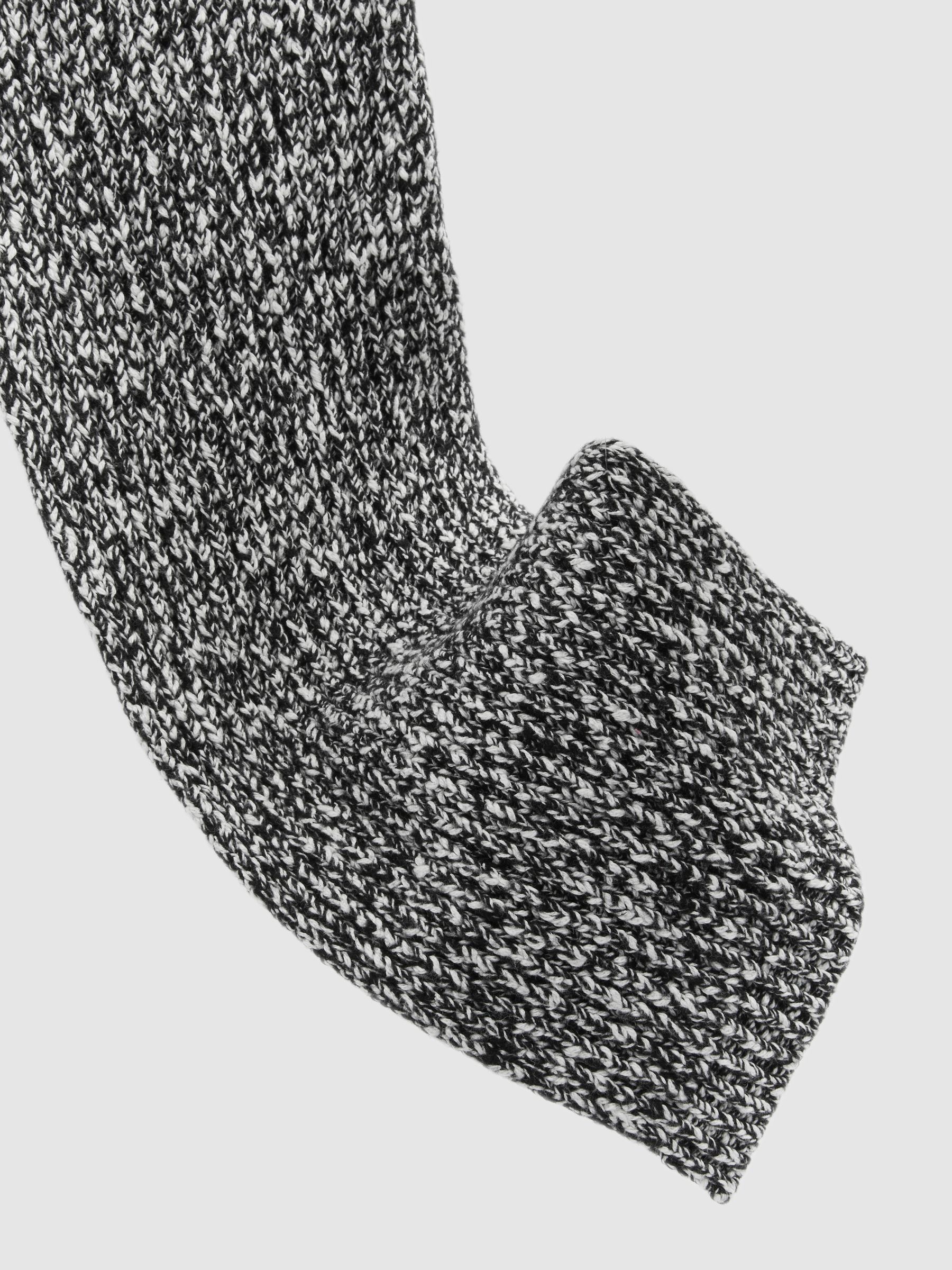 Cotton-Wool Ribbed Mouliné Scarf in Black/White - Image 5 of 5