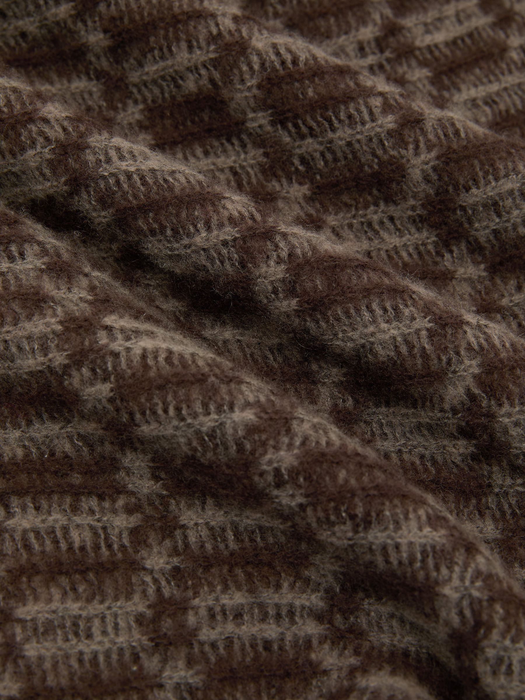 Atelier Cashmere-Silk Geometric-Knit Jumper in Neutral/Brown - Image 7 of 7