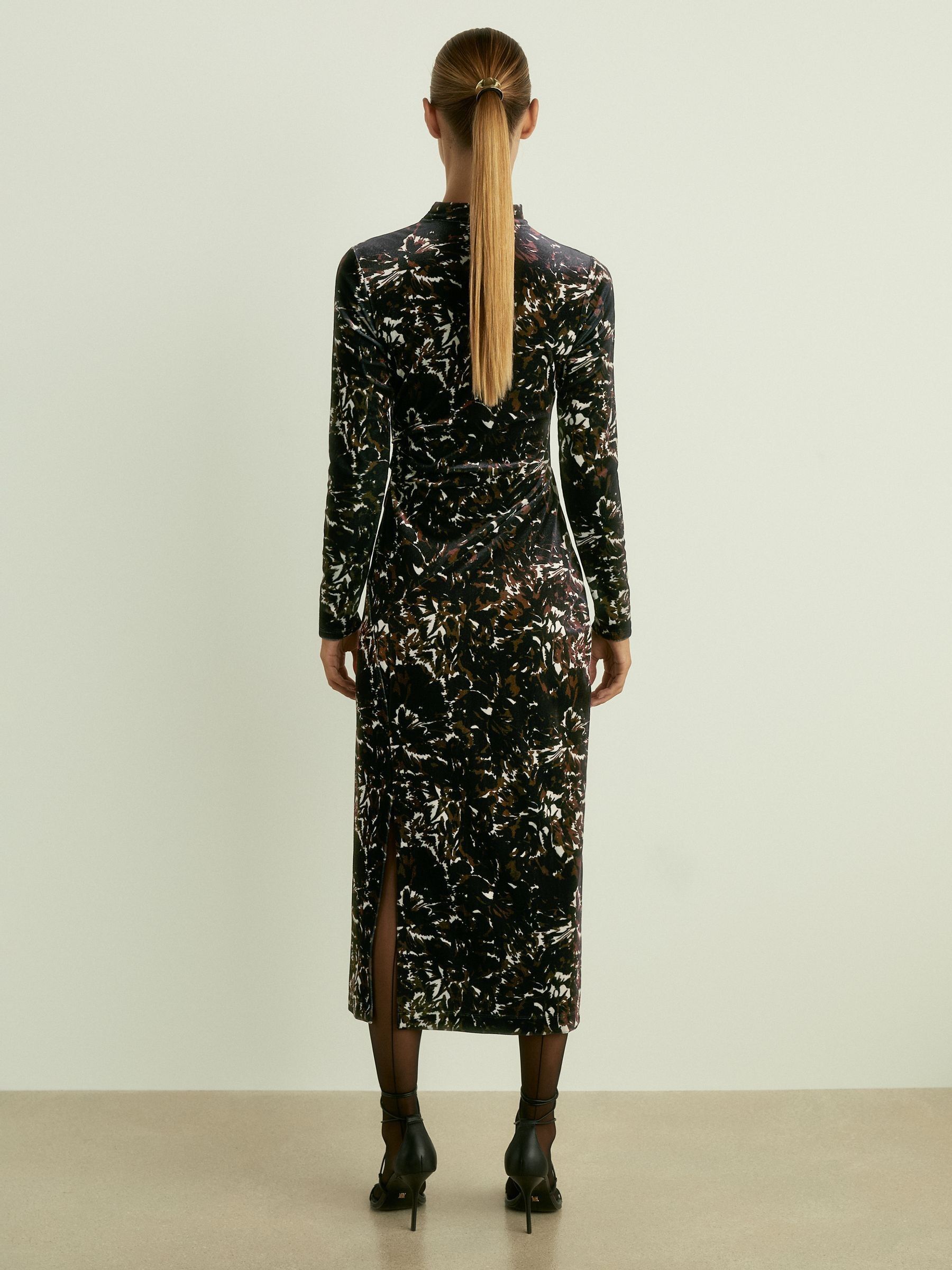 Cut Out Abstract Print Velvet Dress in Black - Image 5 of 6