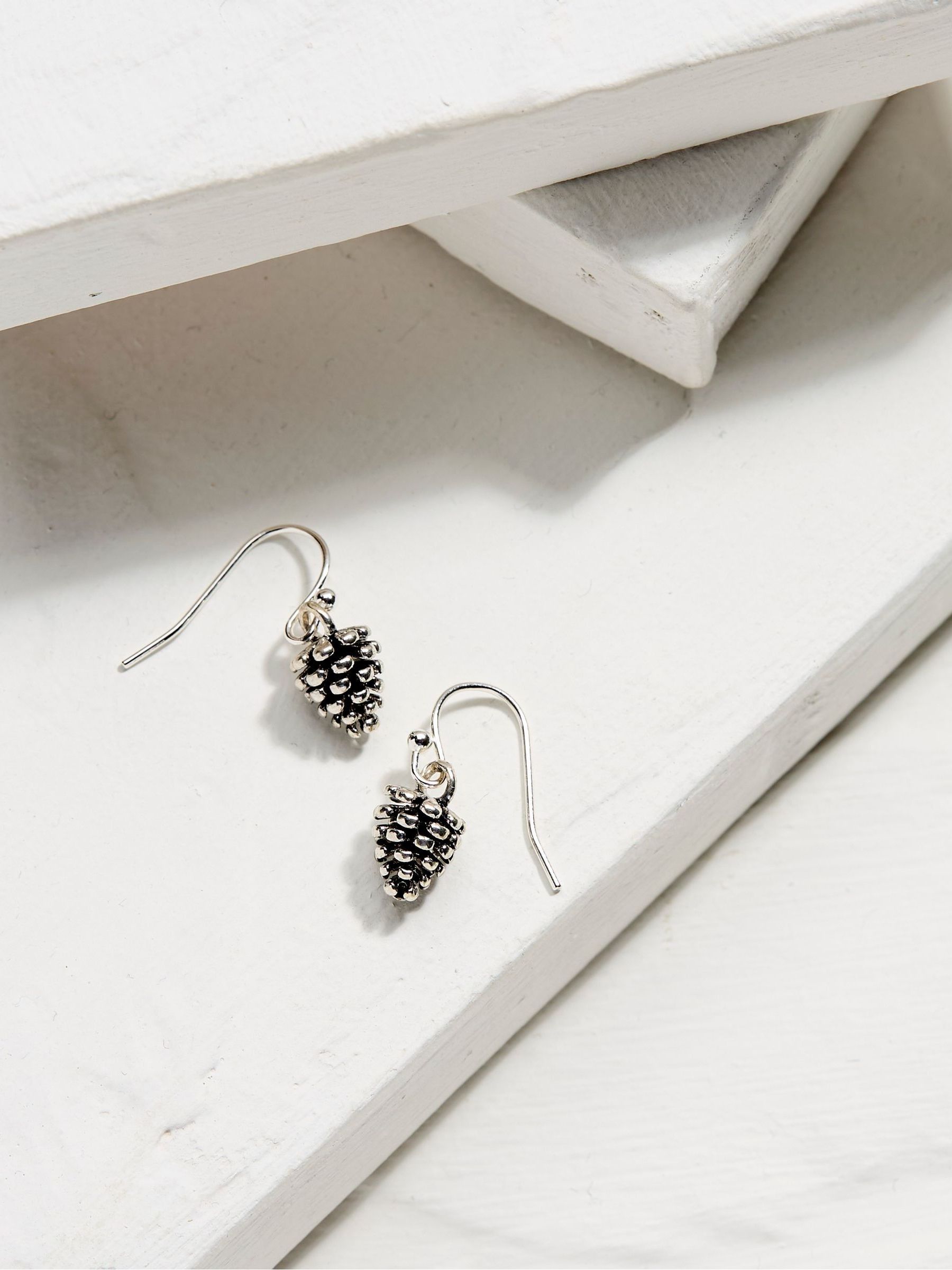 Silver Tone Pinecone Earrings - Image 2 of 2