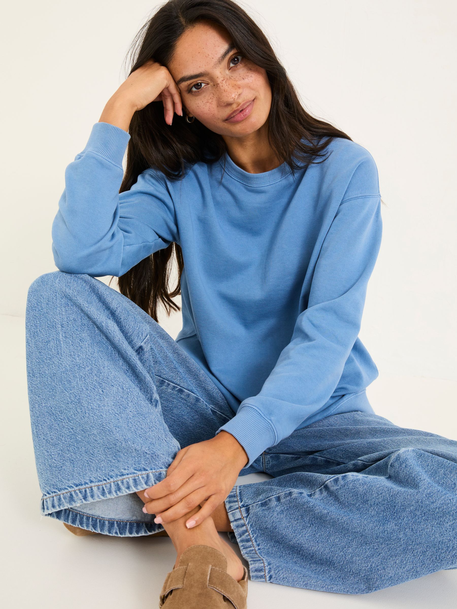 Georgia Blue Cobalt Crew Sweatshirt - Image 7 of 9