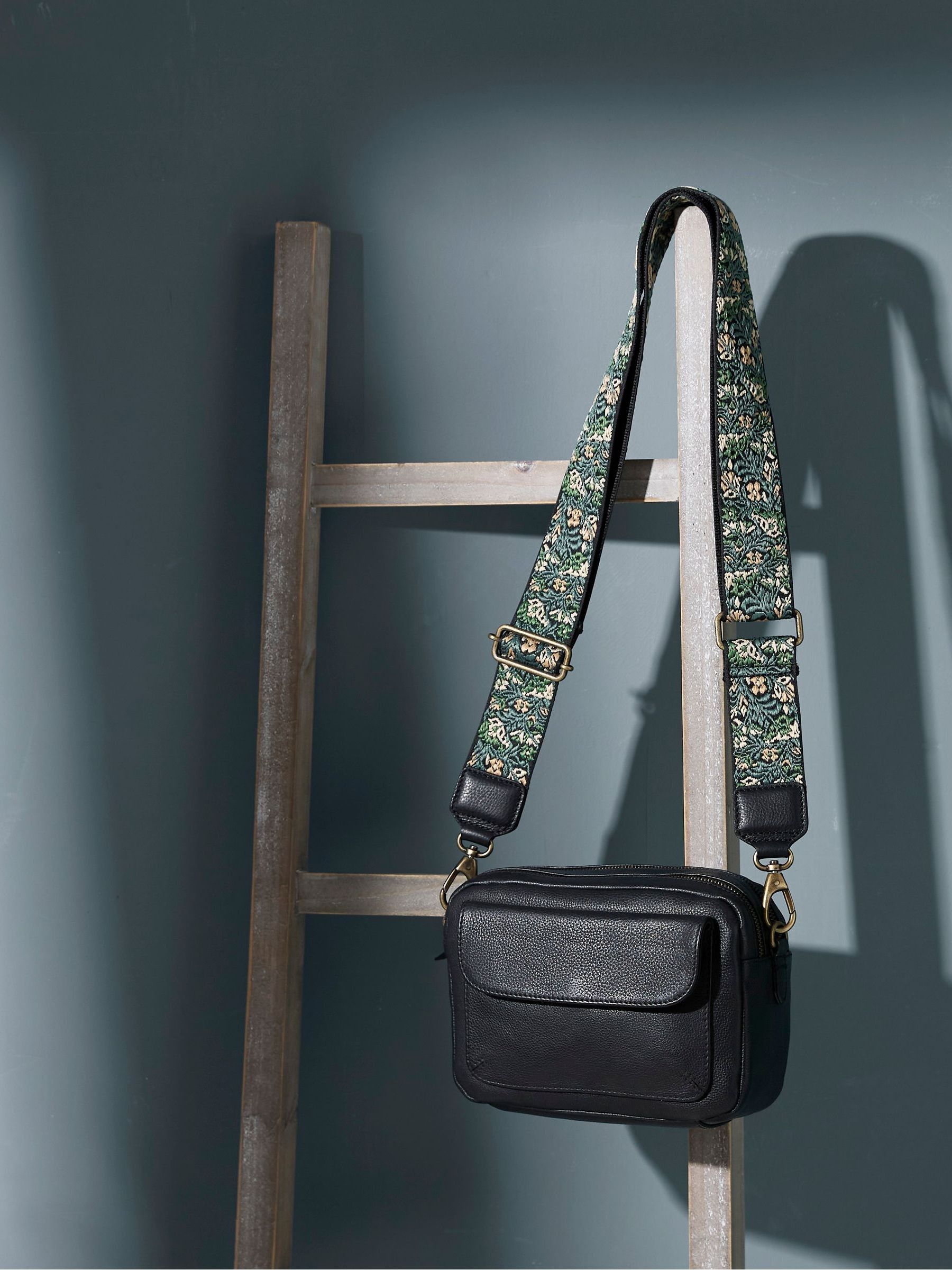 Oslo Black Camera Bag with Ornate Strap - Image 3 of 3