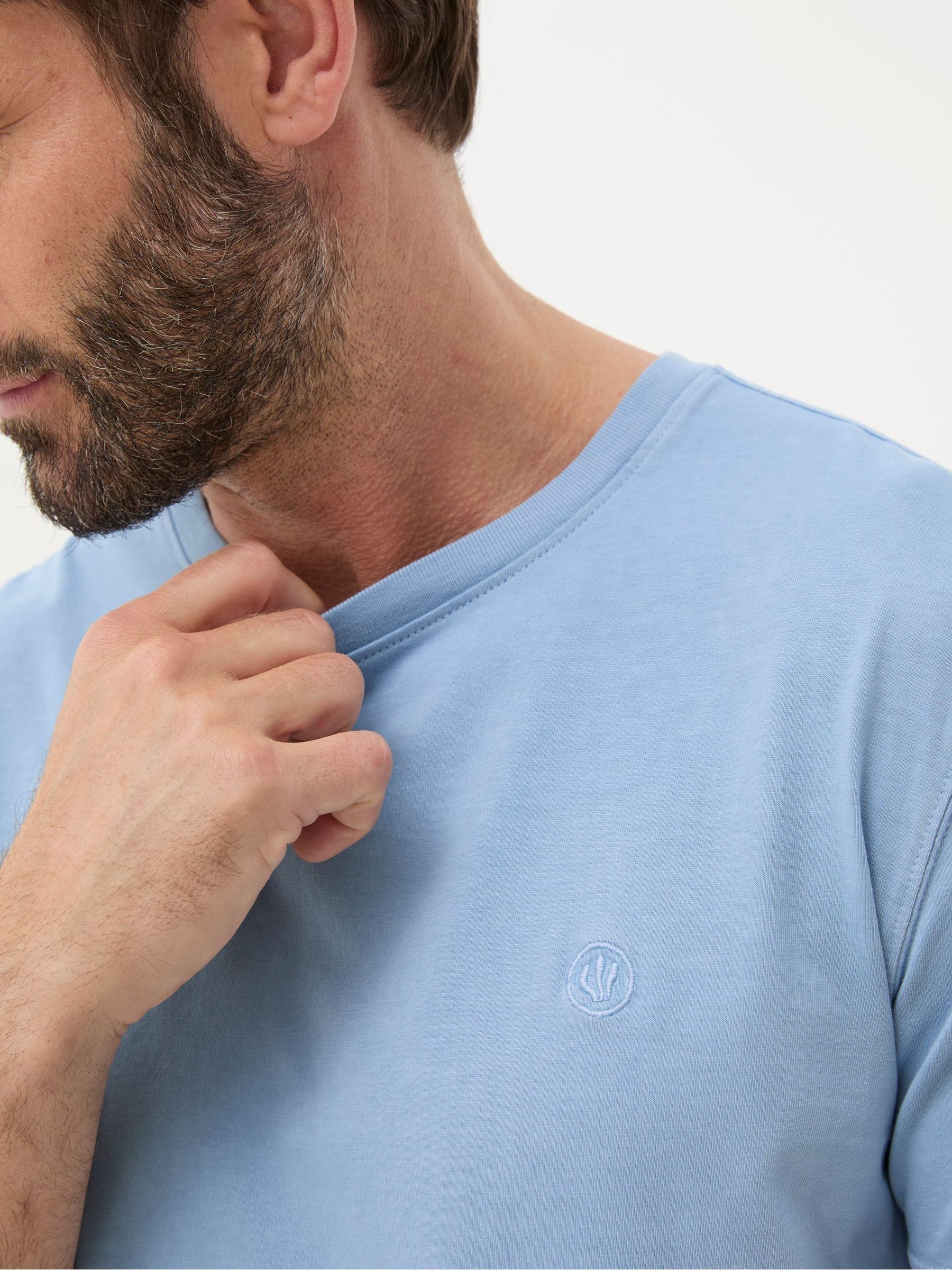 Lulworth Blue 100% Cotton Organic Crew T-Shirt - Image 3 of 4