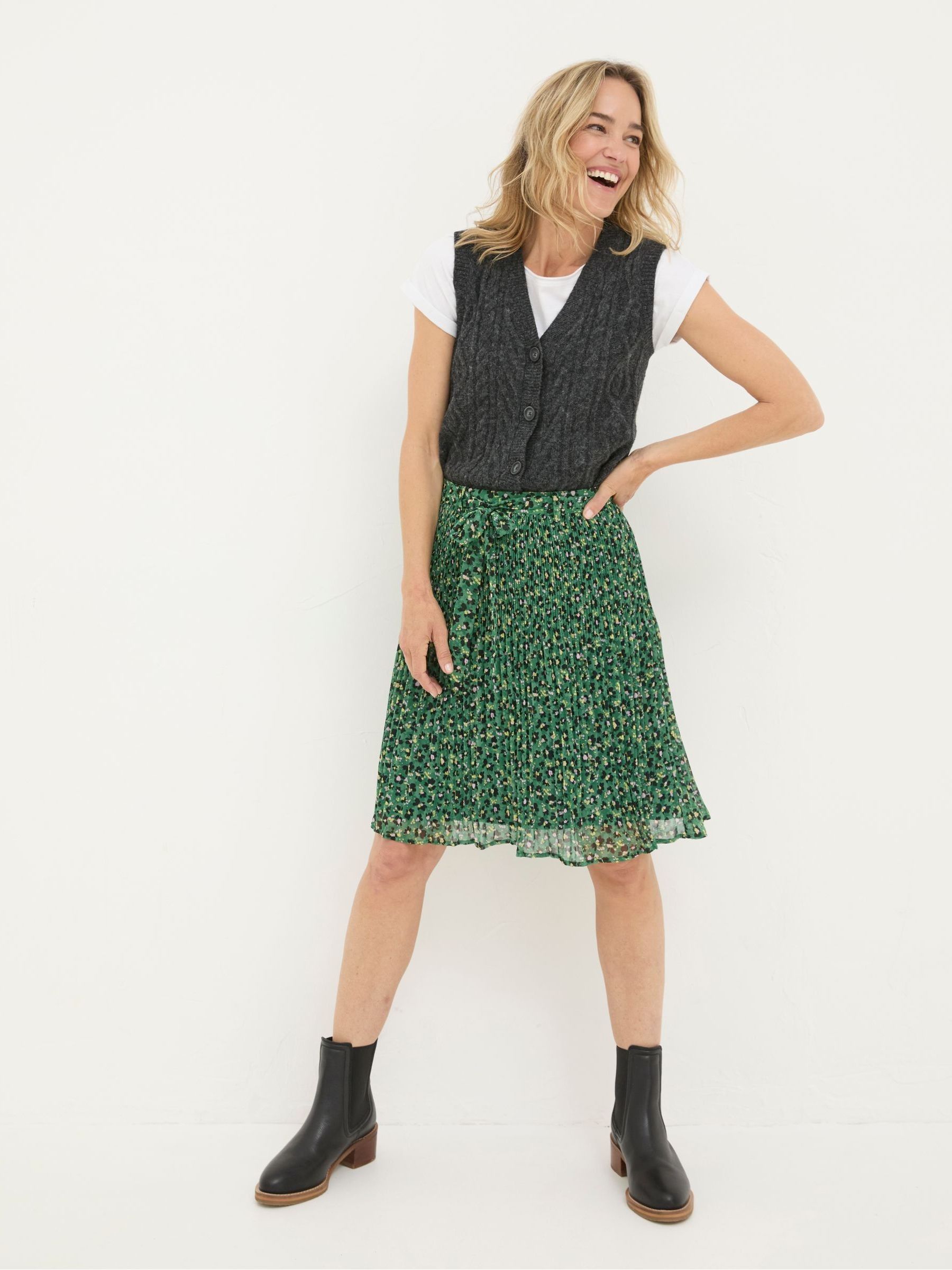 Floral Marks Pleated Skirt