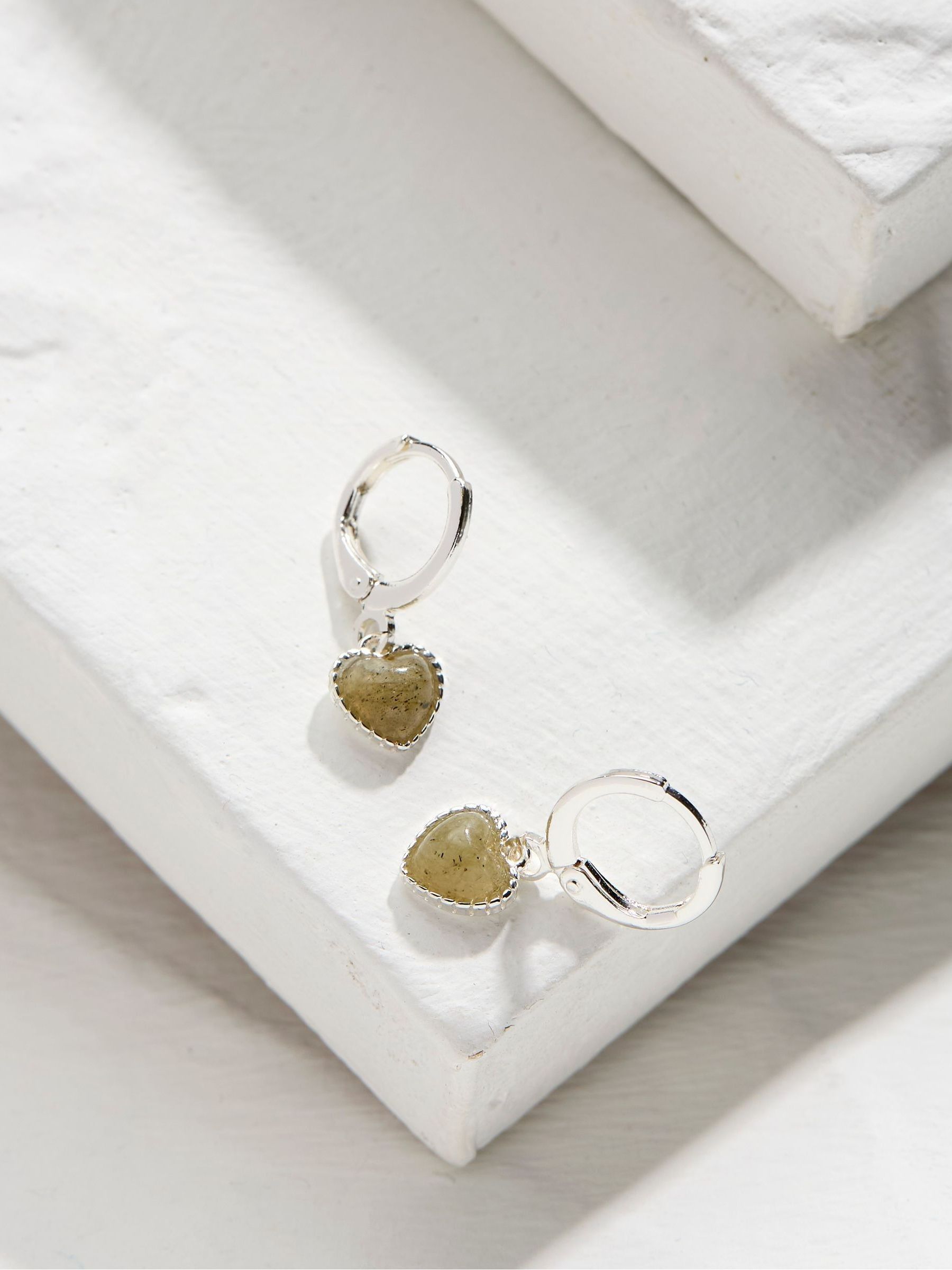 Silver Tone Heart Stone Earrings - Image 2 of 2 Silver Tone Heart Stone Earrings - Image 2 of 2