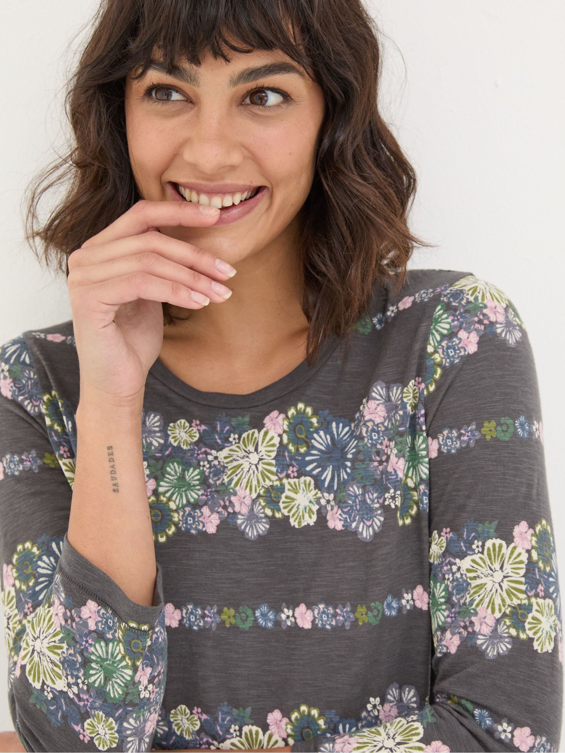 Natalie Black Floral Top - Image 4 of 5
