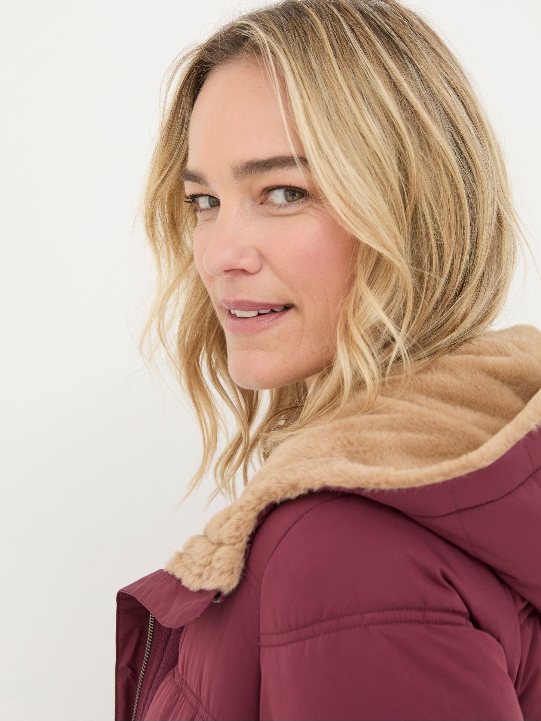 Lara Red Puffer Coat - Image 4 of 6