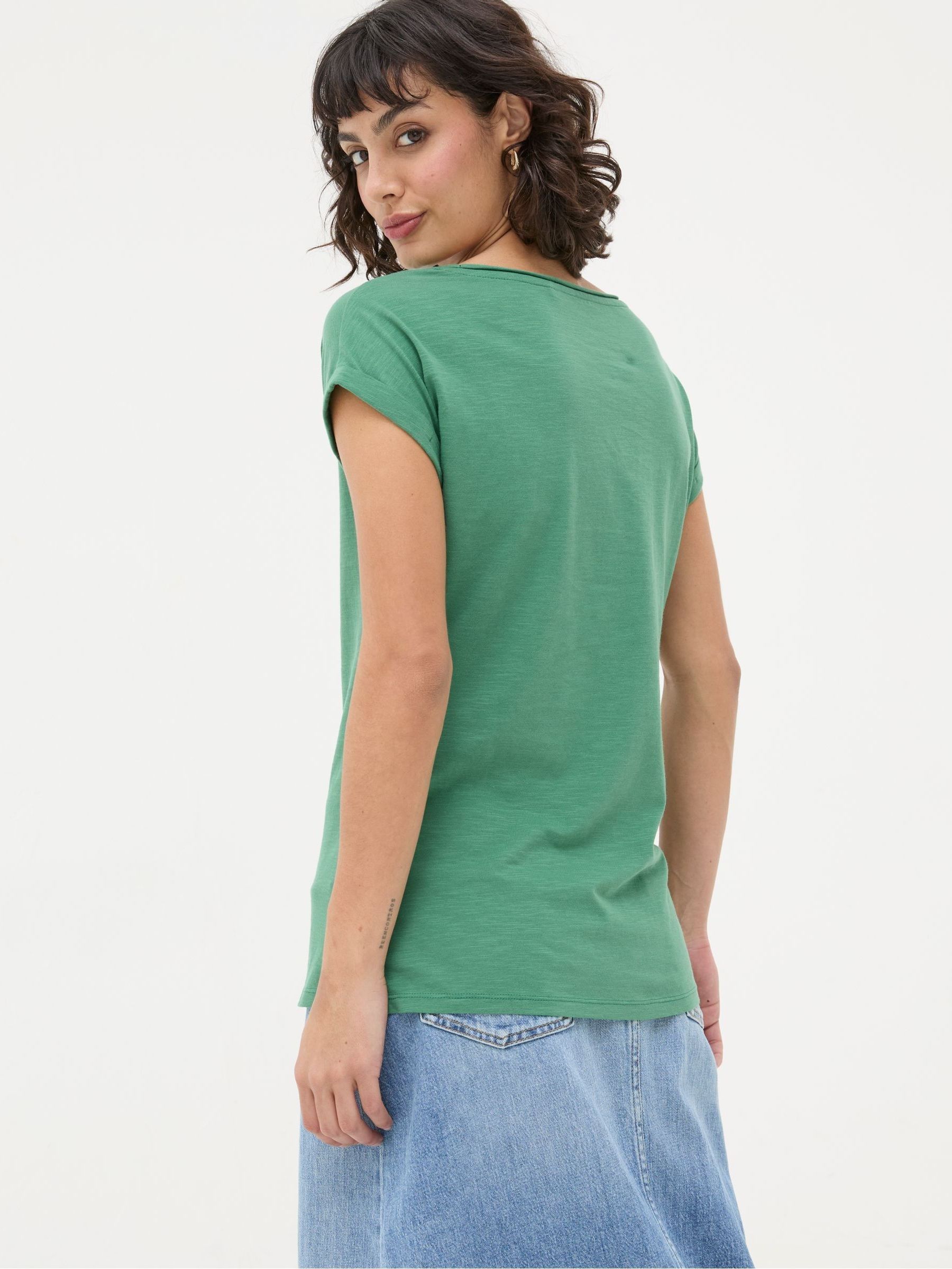 Ivy Organic Cotton Green T-Shirt - Image 2 of 4