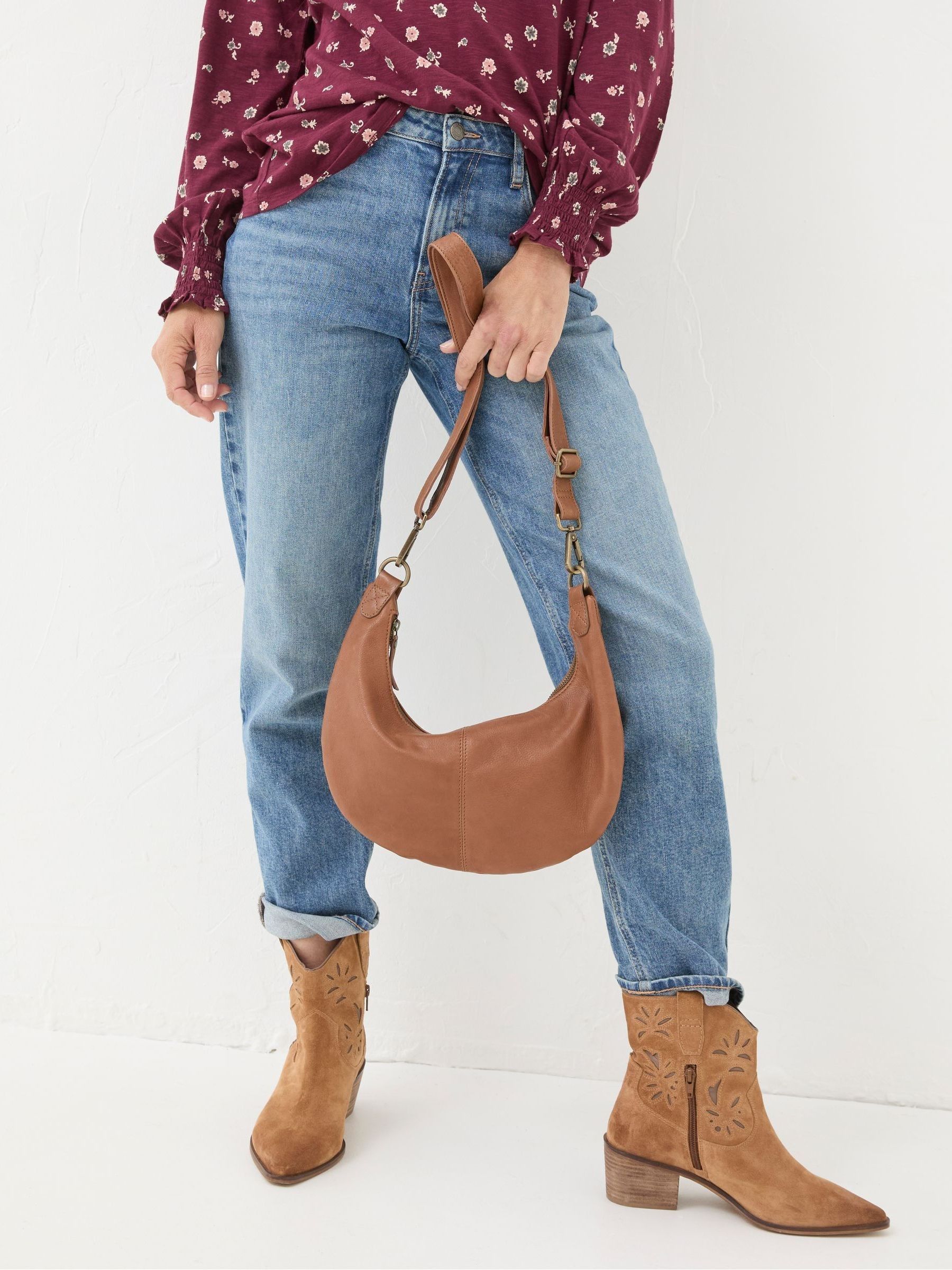 Harlow Brown Sling Bag - Image 2 of 5