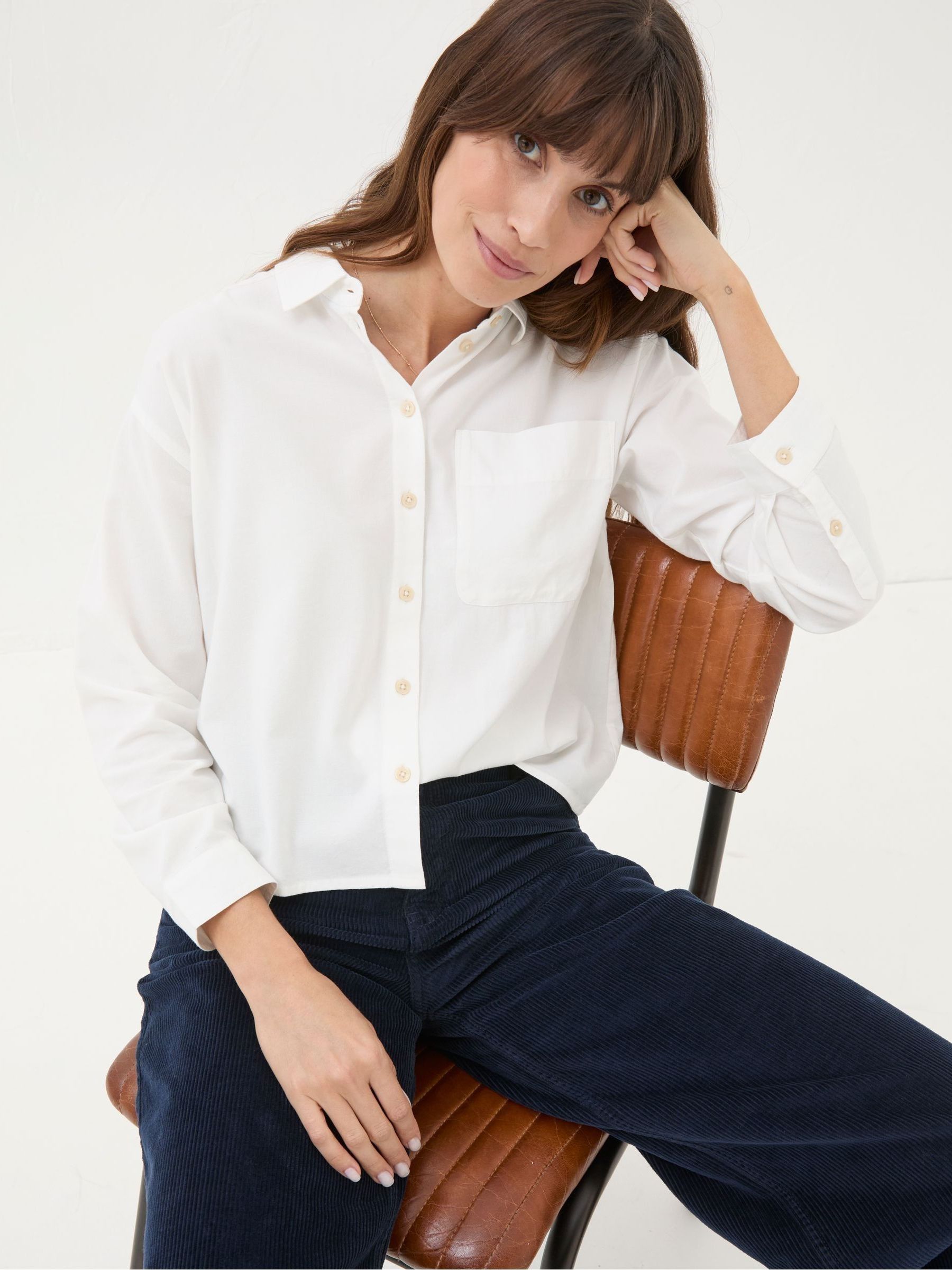 Vivienne White Shirt - Image 3 of 5