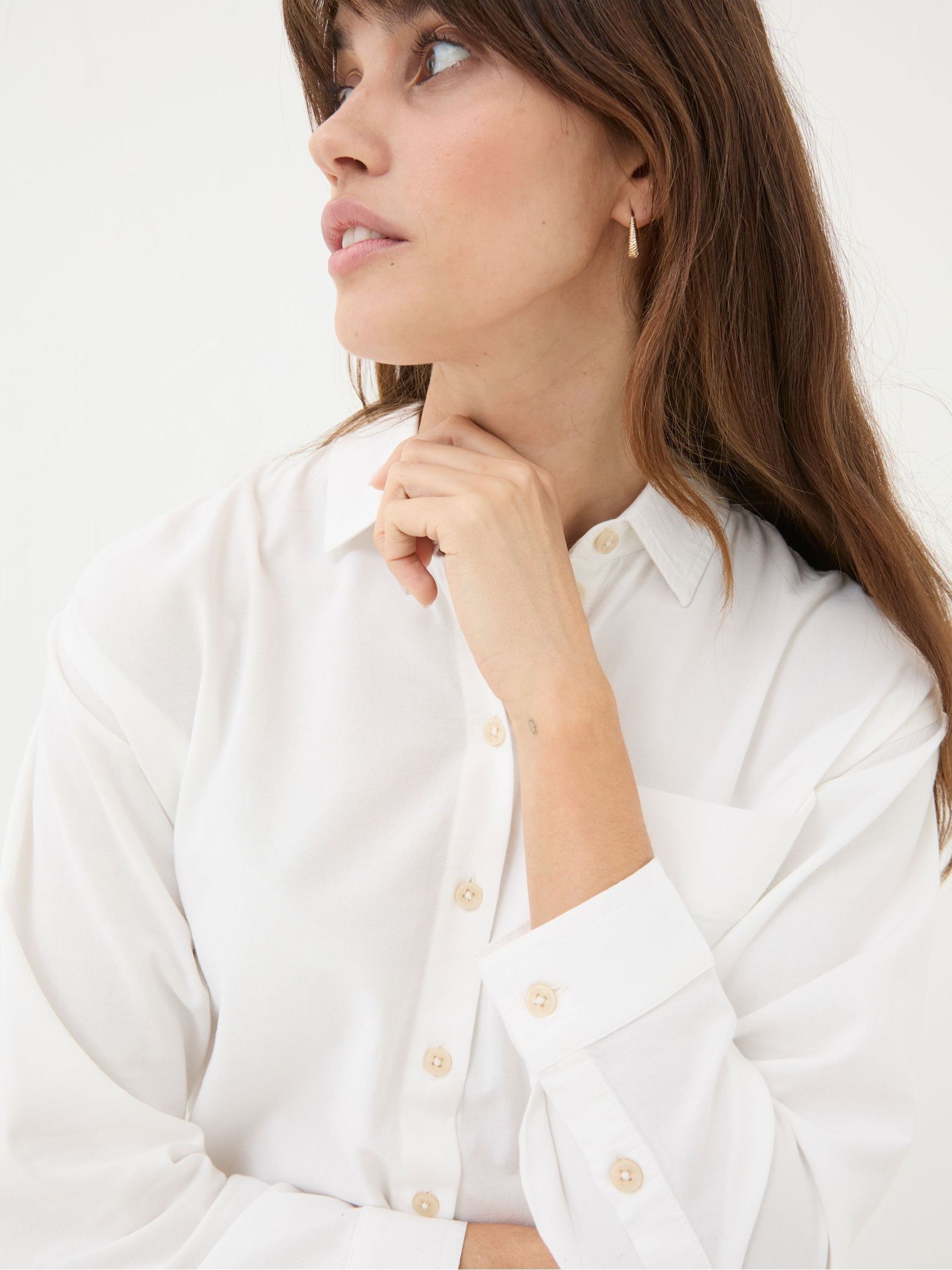 Vivienne White Shirt - Image 4 of 5