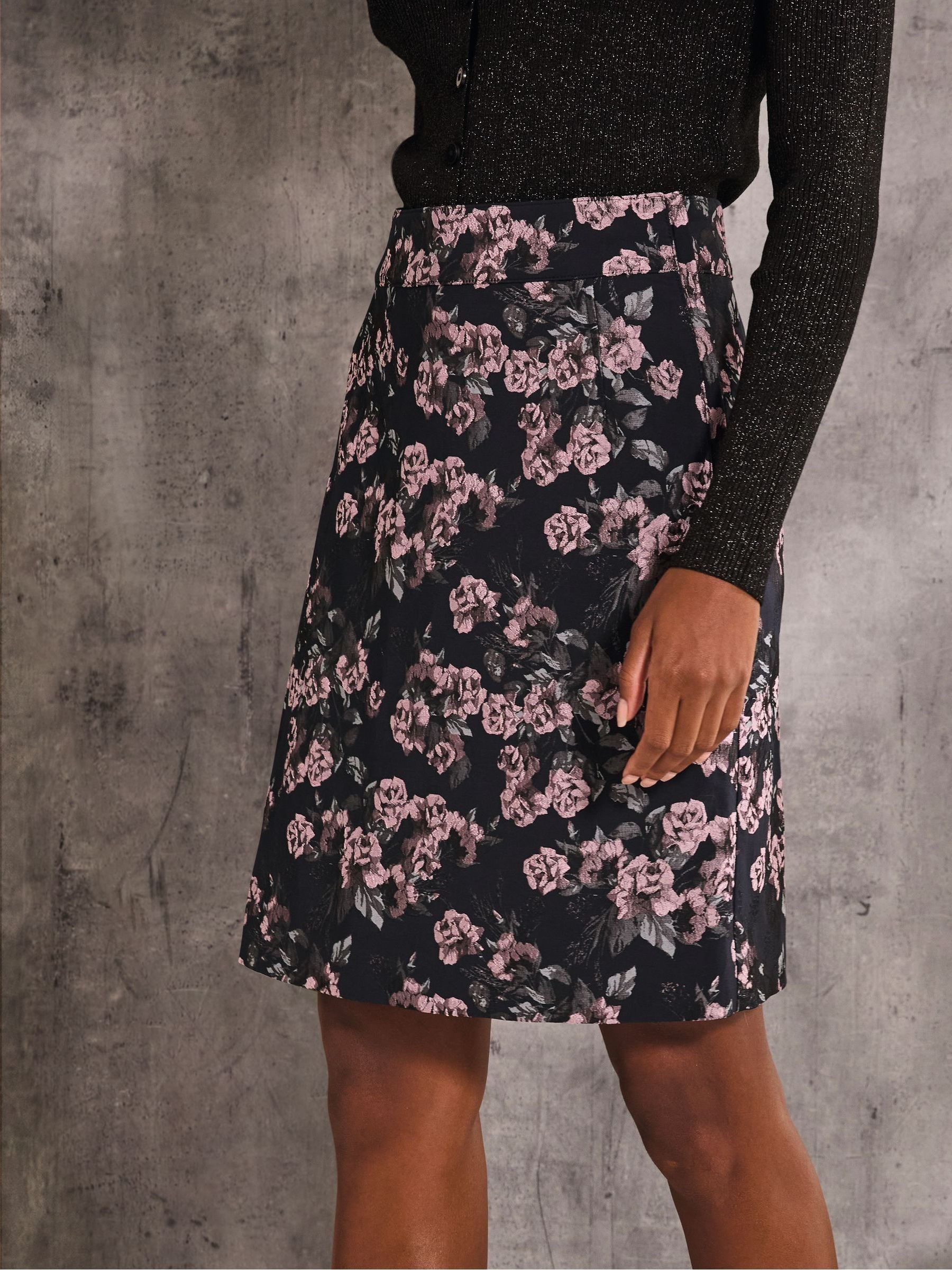 【BLUELEA】 Jacquard skirt 黒38 Embossed Jacquard Volume Gather Midi Skirt – SNIDEL
