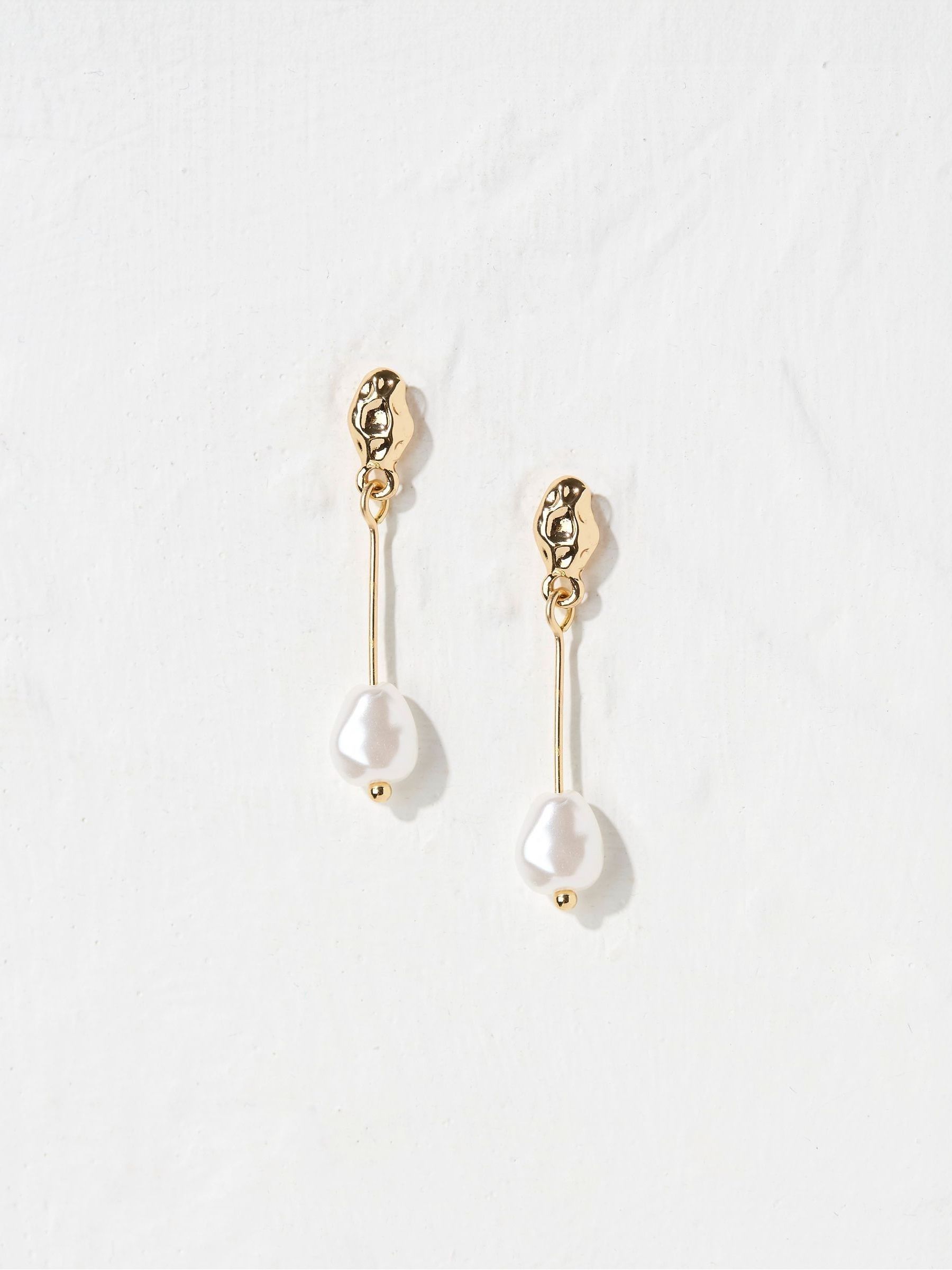 Gold Tone Hammered Pearl Earrings - Image 1 of 2 Gold Tone Hammered Pearl Earrings - Image 1 of 2