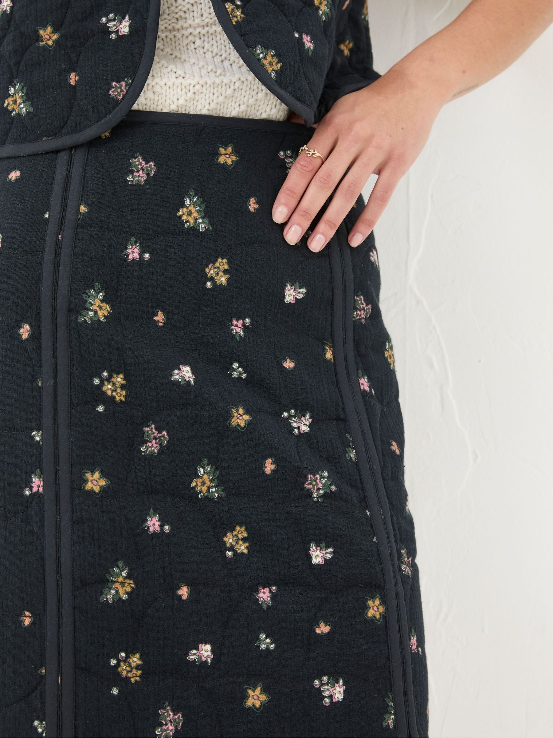 Shelby Black Ditsy Paisley Skirt - Image 4 of 5