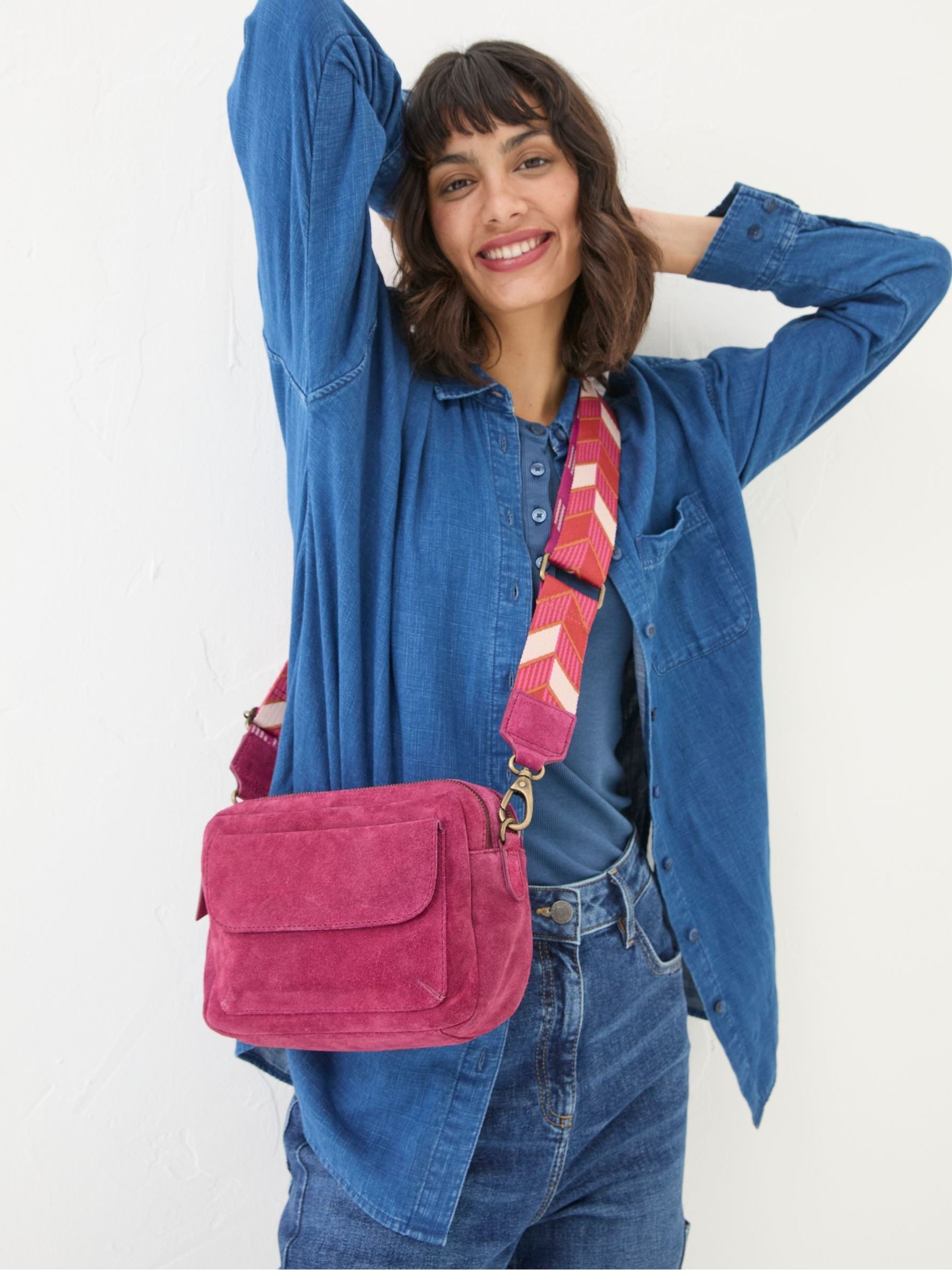 The Oslo Pink Camera Bag FatFace