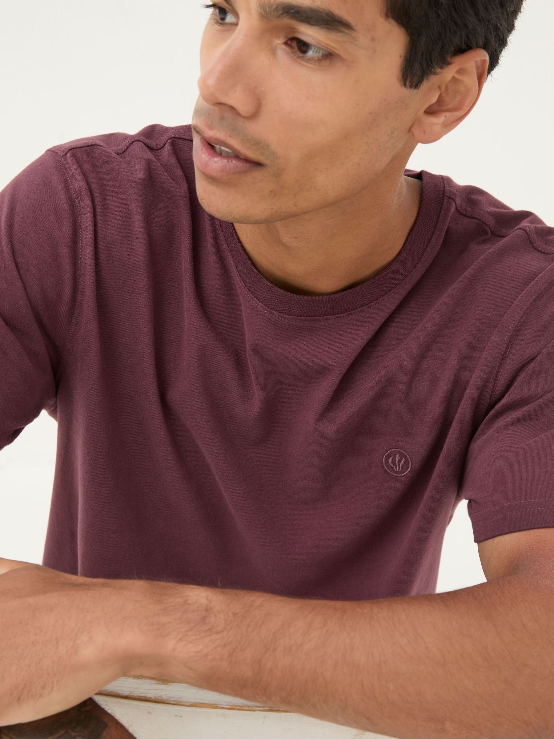 Lulworth Burgundy Red 100% Cotton Organic Crew T-Shirt - Image 4 of 5