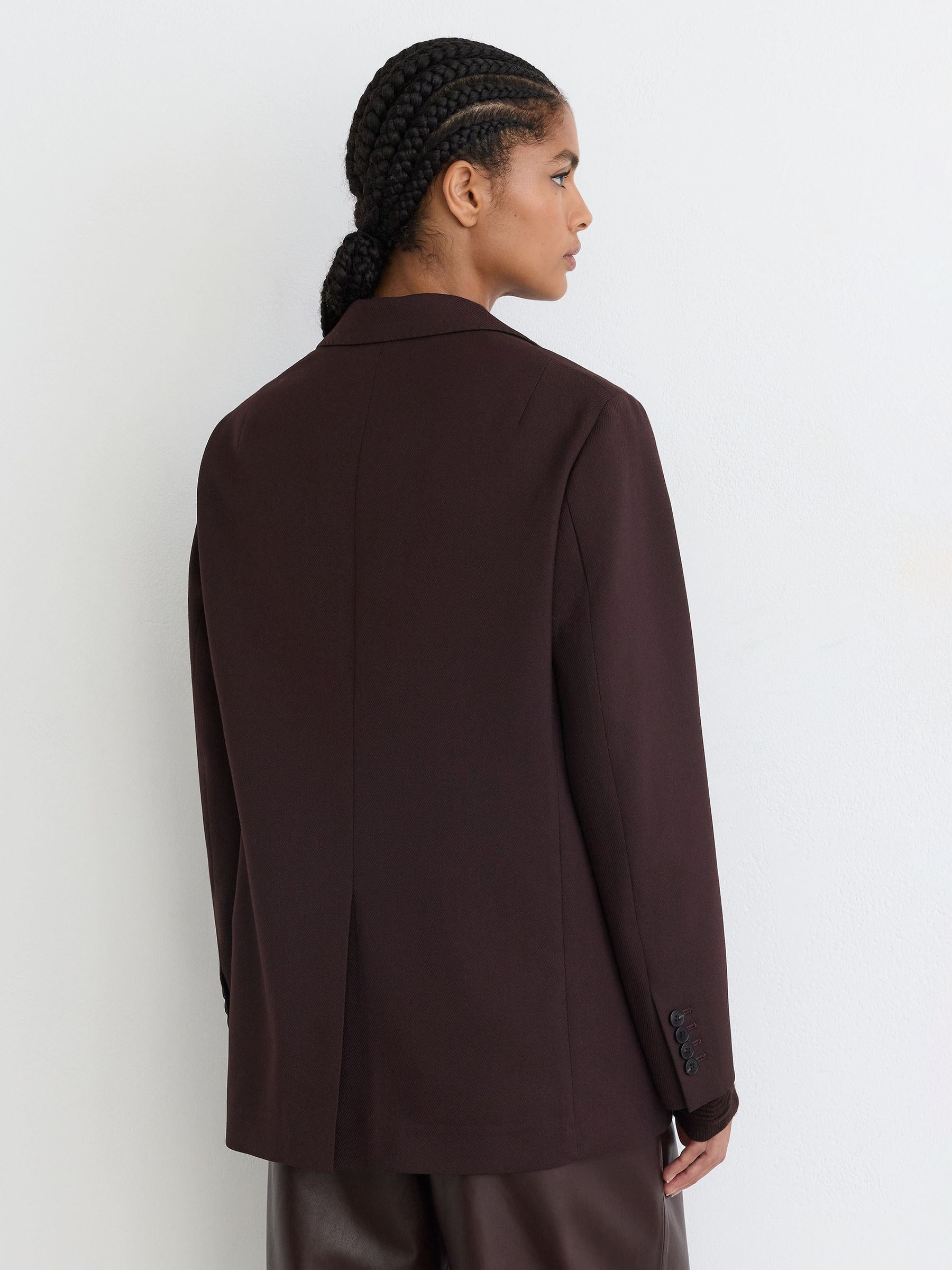 Tall Stretch-Twill Relaxed Single-Breasted Blazer in Grape - Image 9 of 12