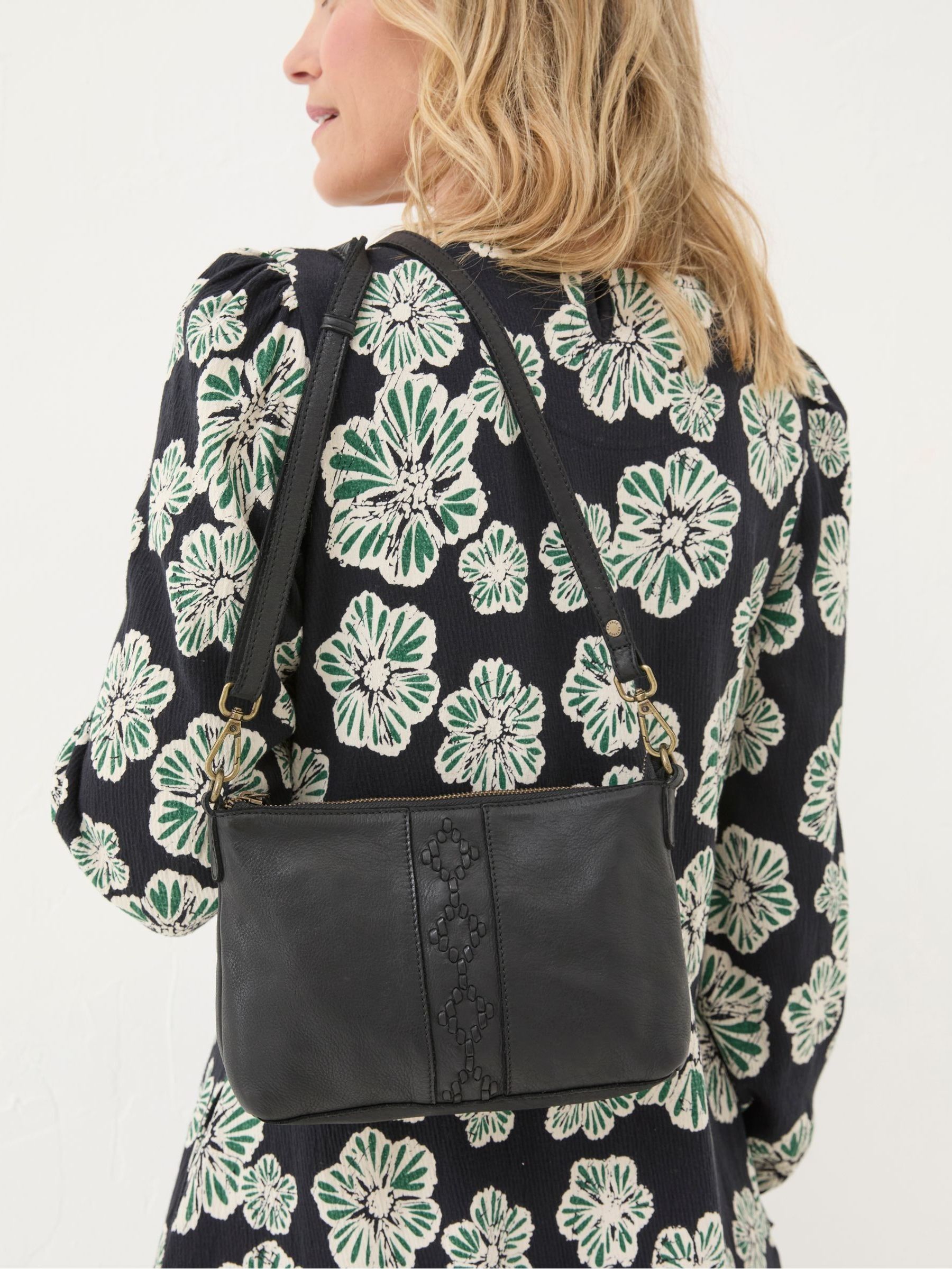 Eve Black Crossbody Bag - Image 5 of 5
