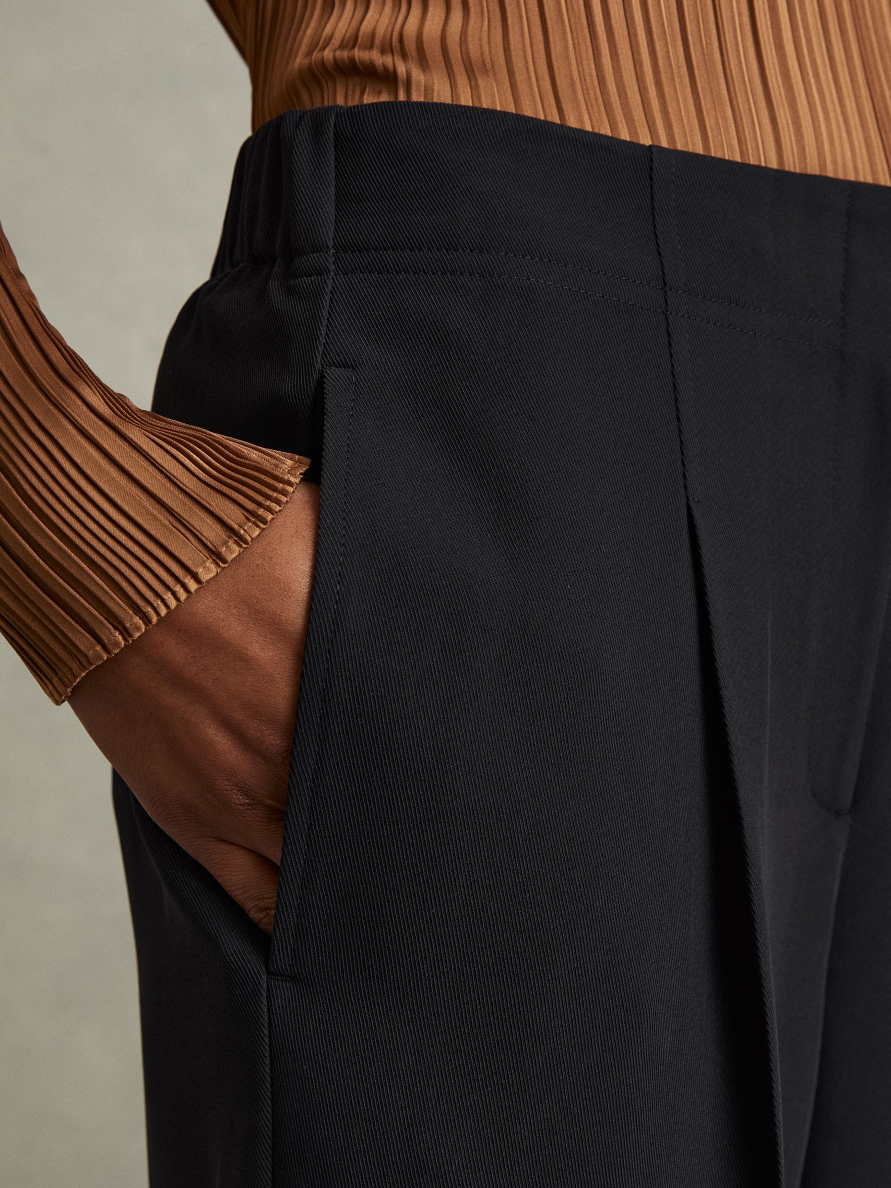 Front Pleat Tapered Trousers in Navy - Image 4 of 5