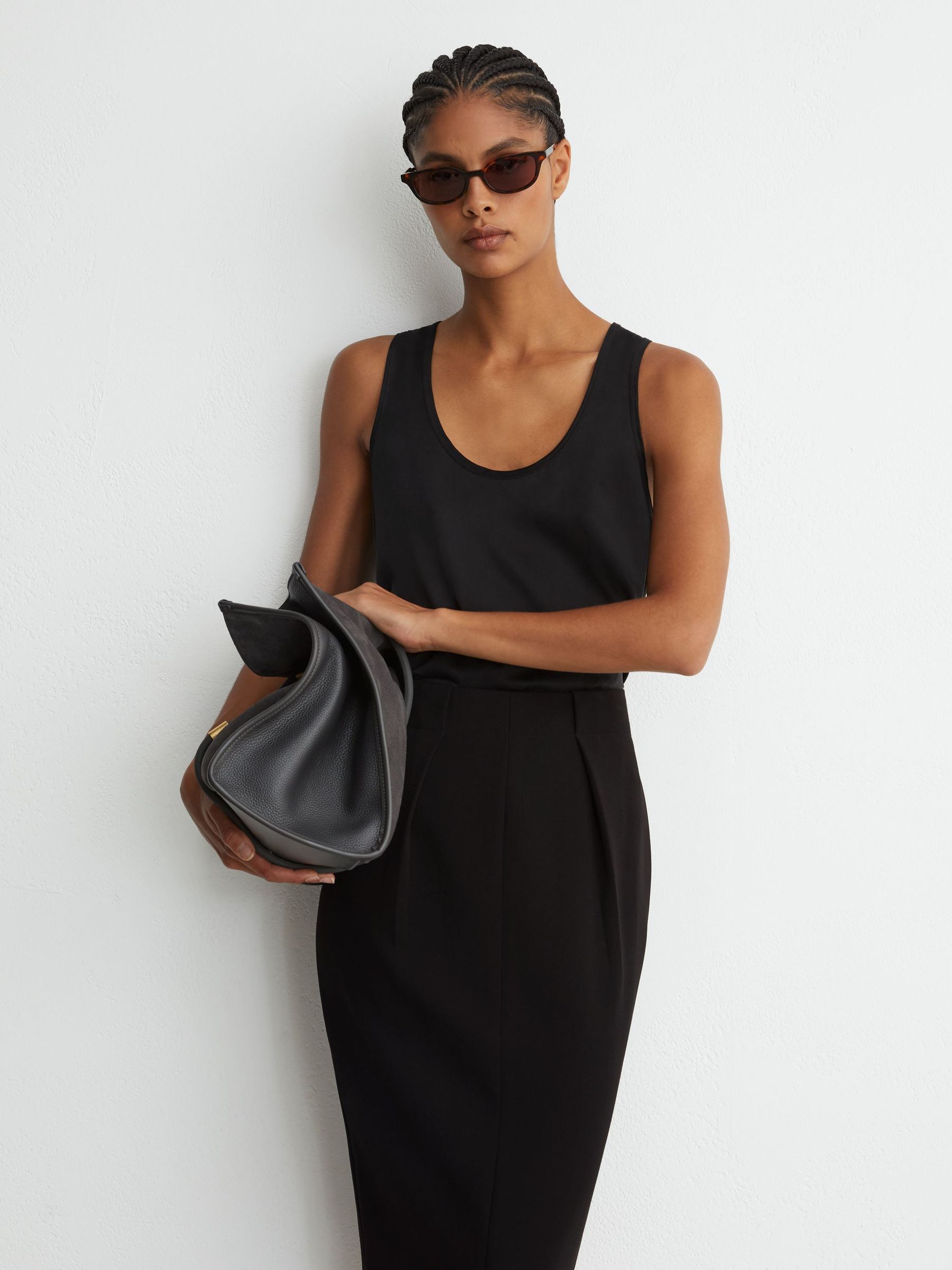 Reiss Tailored Midi Suit Skirt in Black - REISS