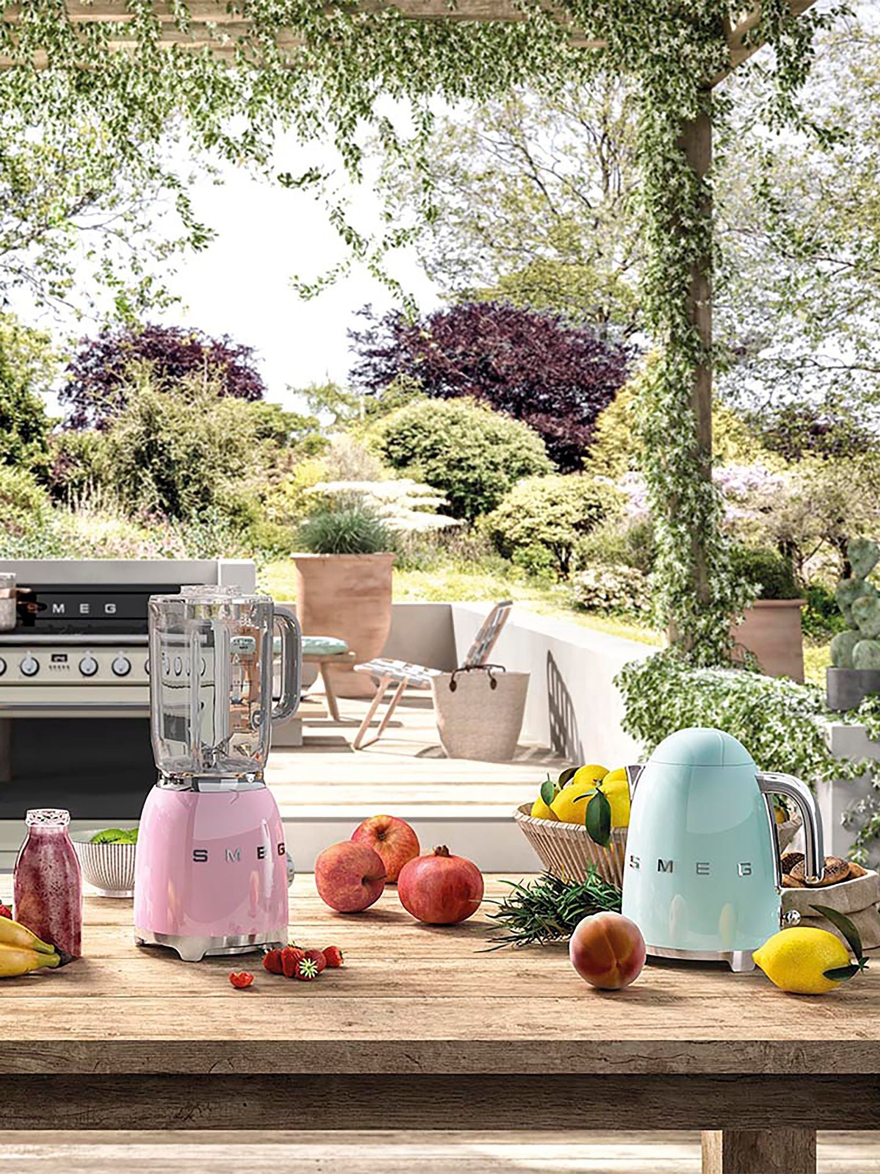 Smeg Pastel Green Kettle 1.7L - Image 2 of 7
