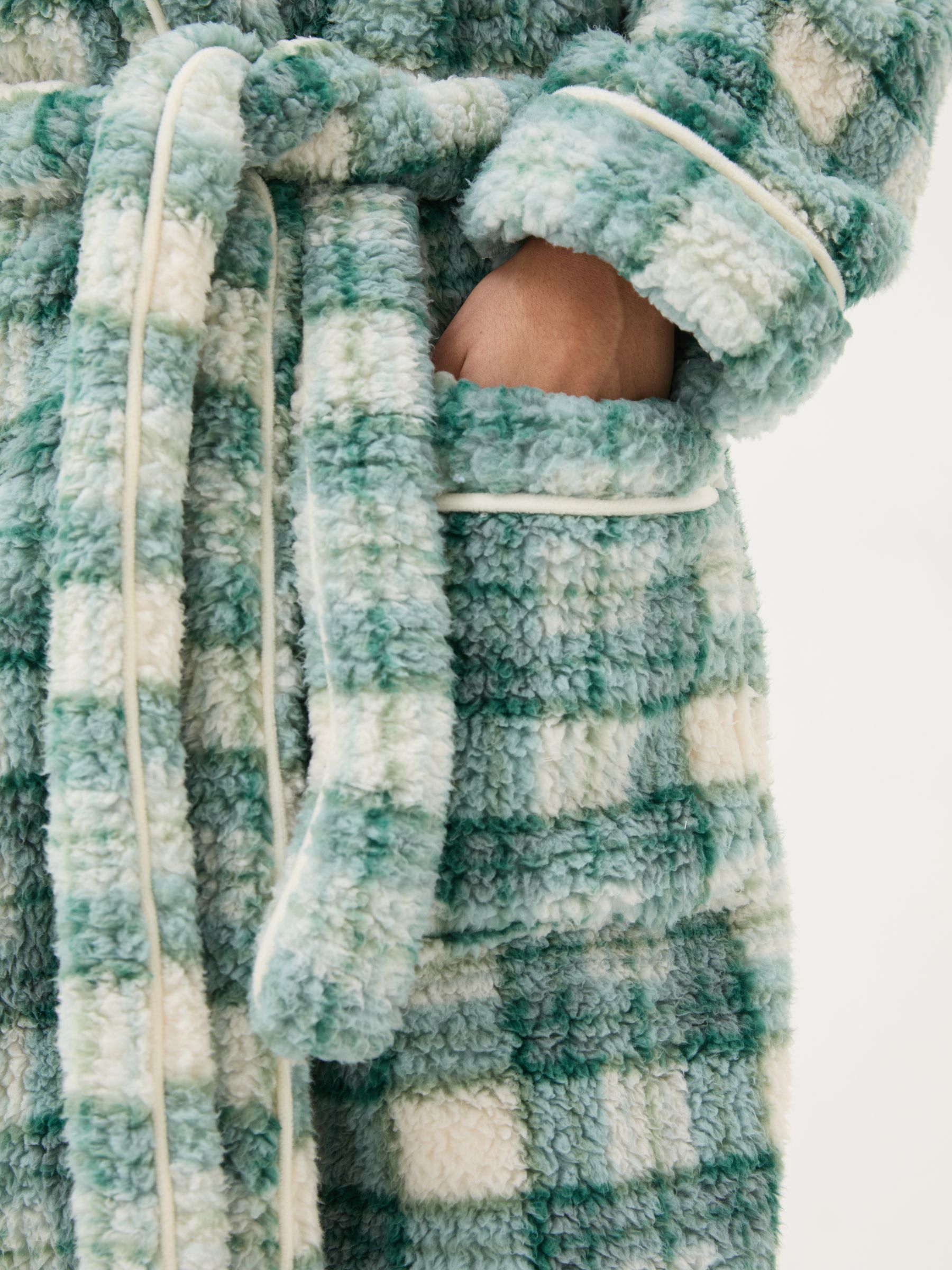 Borg Green Check Dressing Gown - Image 5 of 6