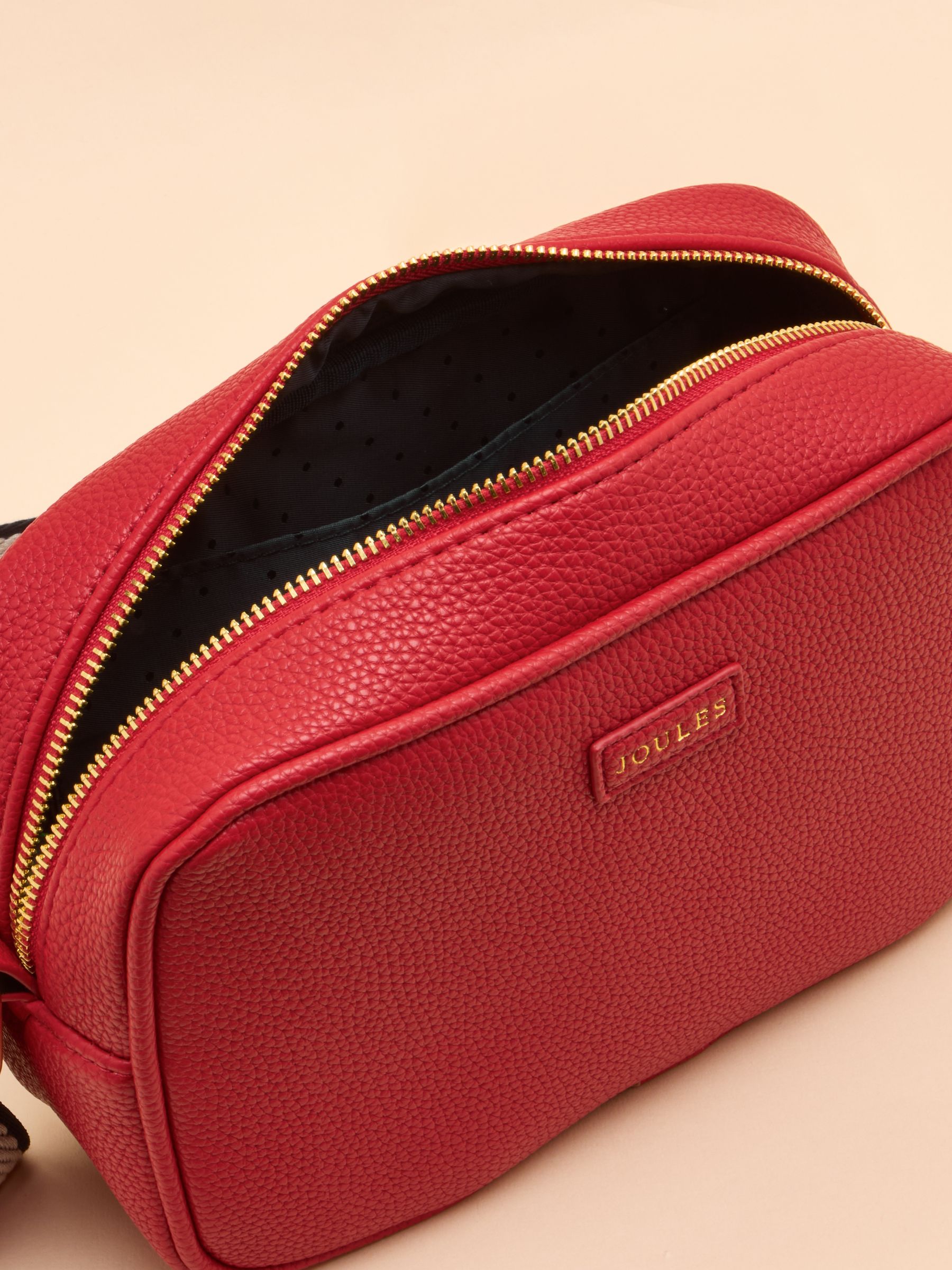 Trent Red Cross Body Bag - Image 7 of 7