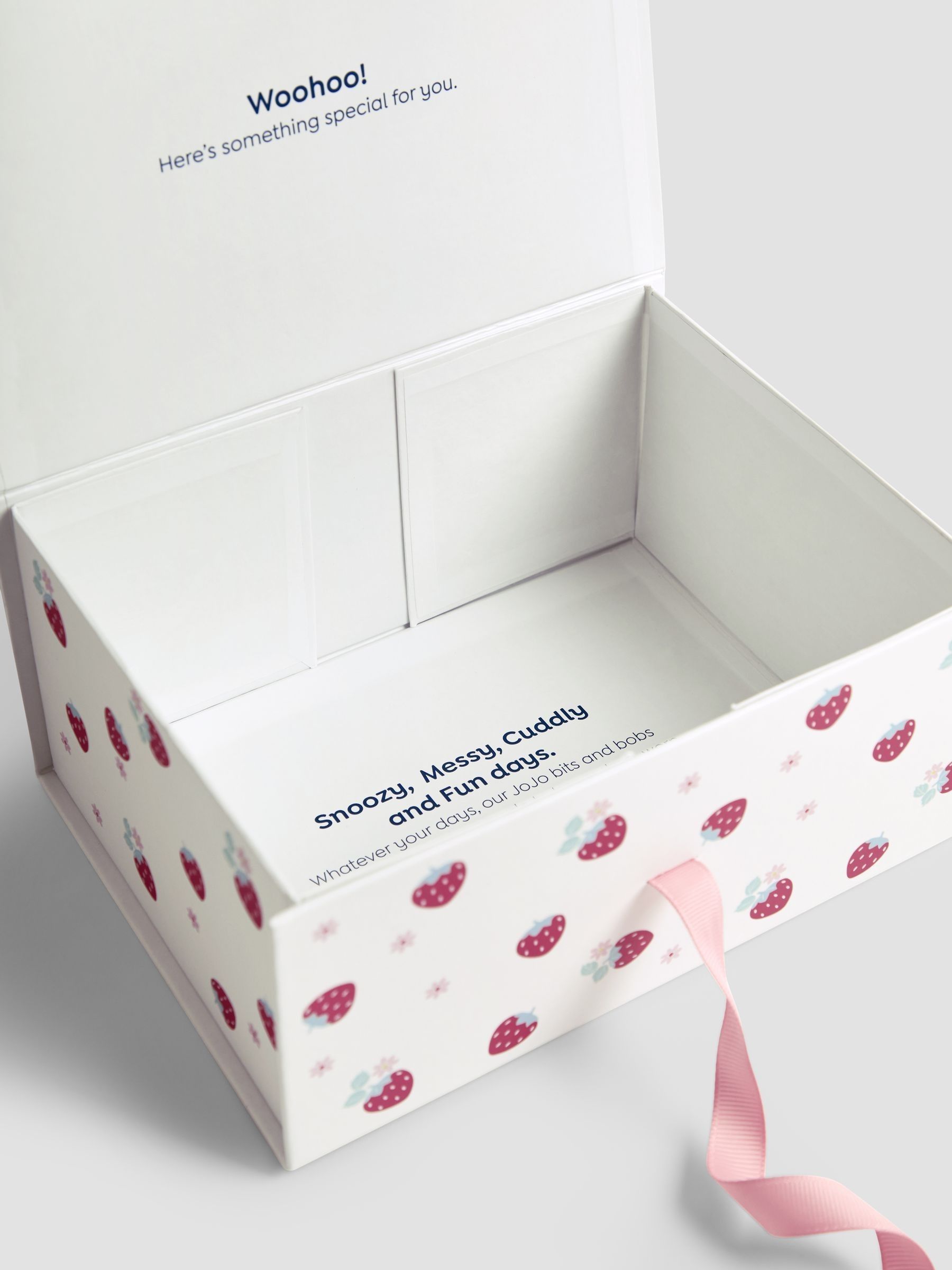 Small Gift Box - Image 4 of 4