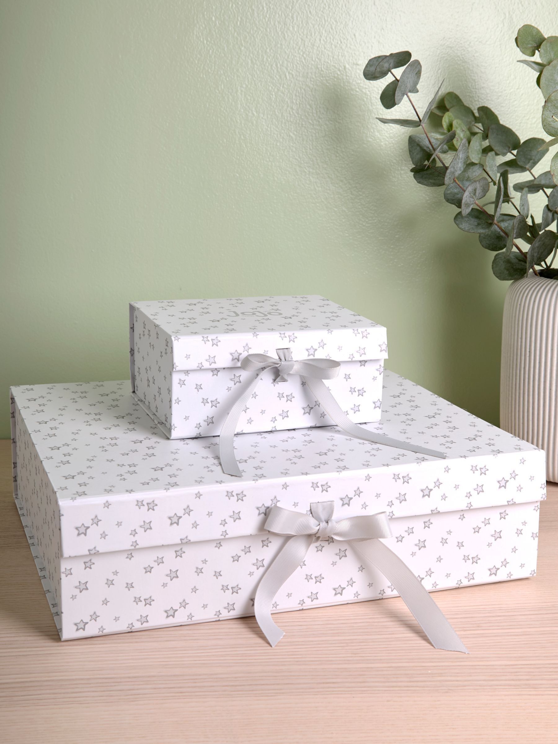 Large Gift Box - Image 2 of 4