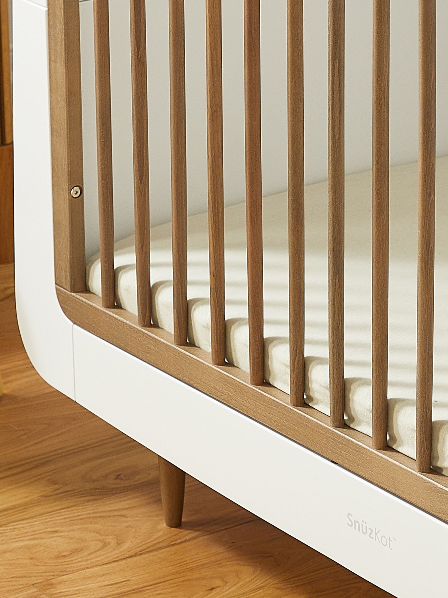 Snuz Walnut SnuzKot Skandi The Natural Edit Cot Bed - Image 2 of 8