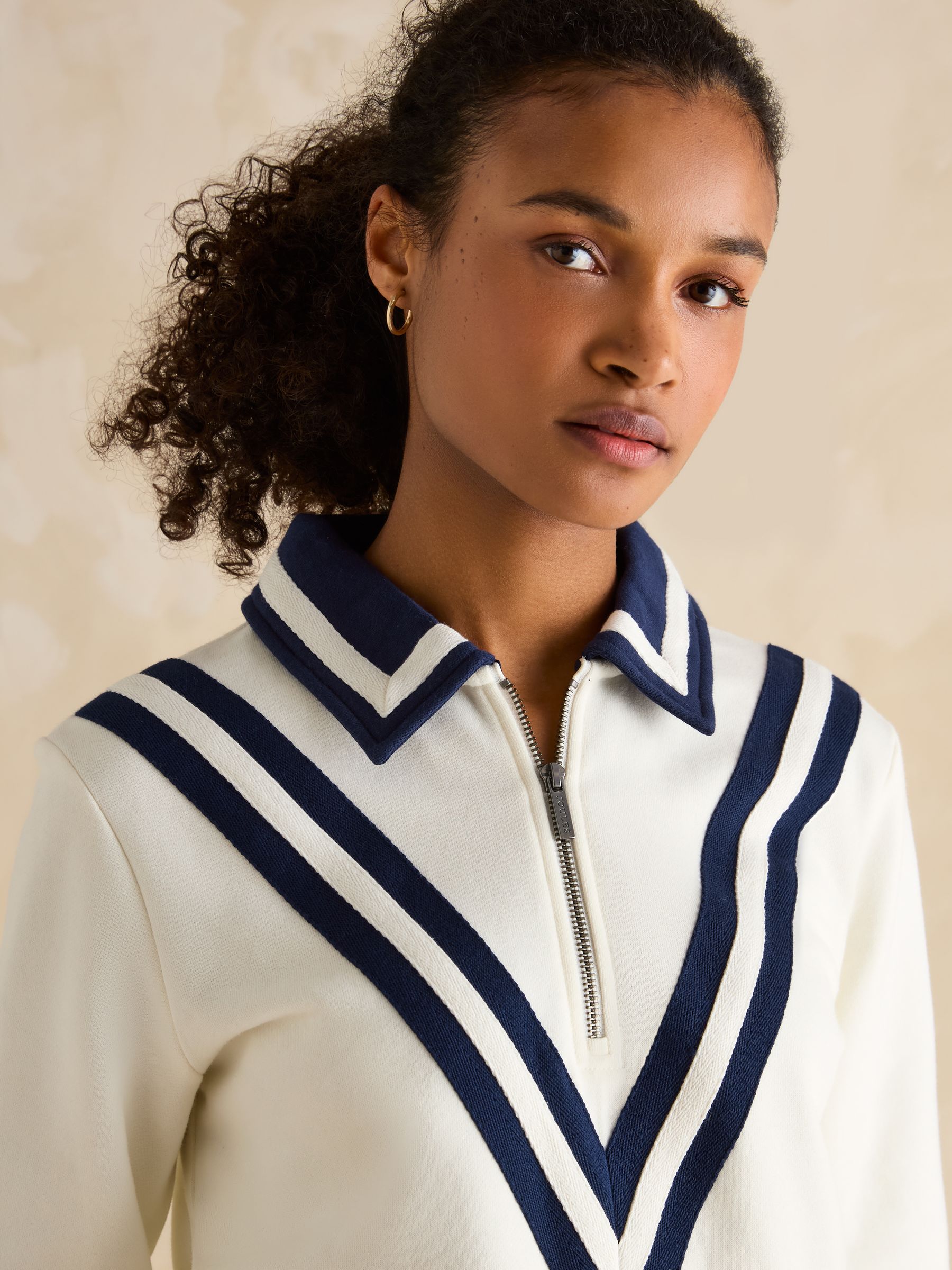 Dawlish Cream Quarter Zip Sweatshirt - Image 7 of 10