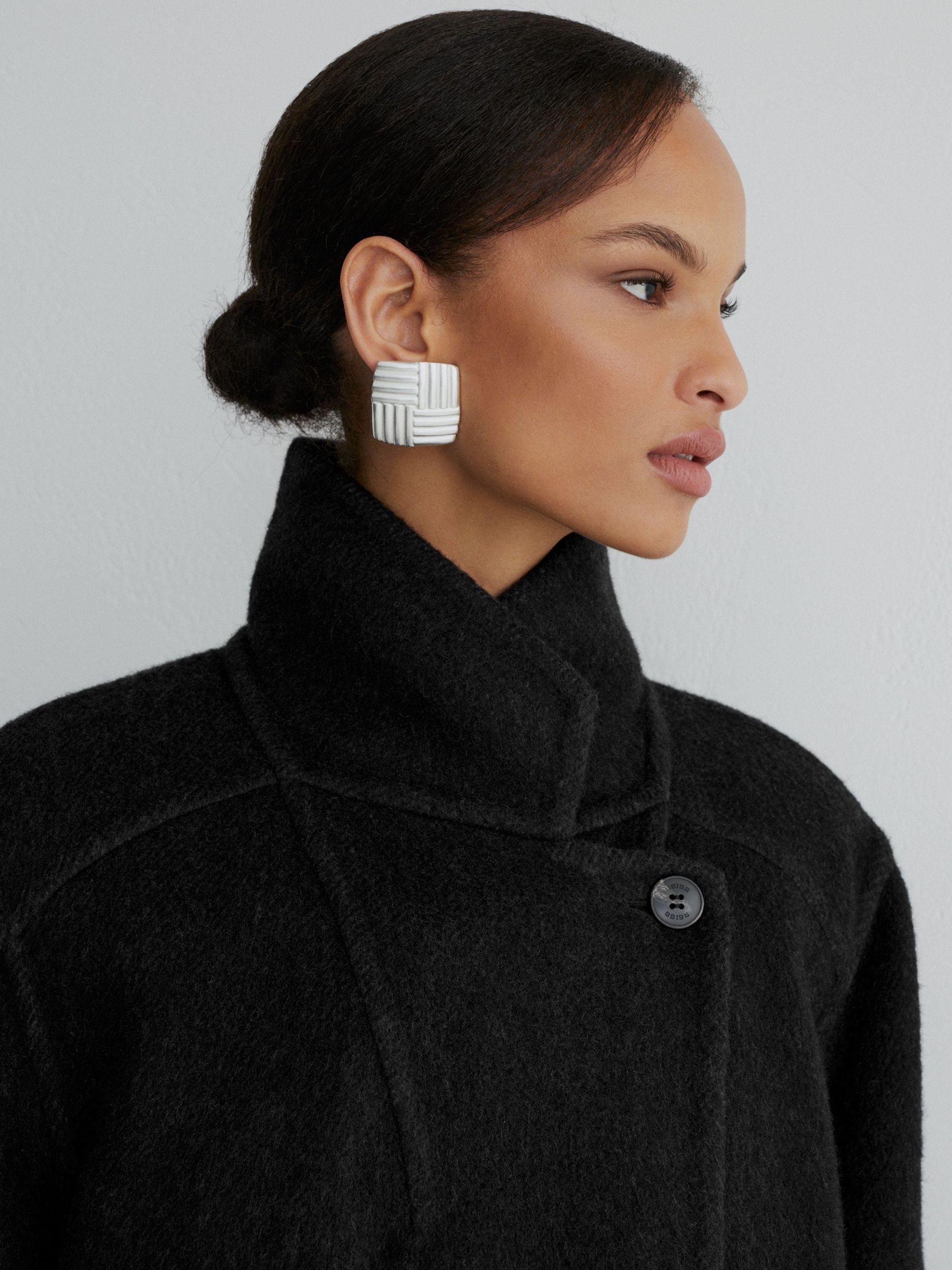 Atelier Wool-Blend Blind-Seam Double-Breasted Coat in Grey - Image 4 of 8