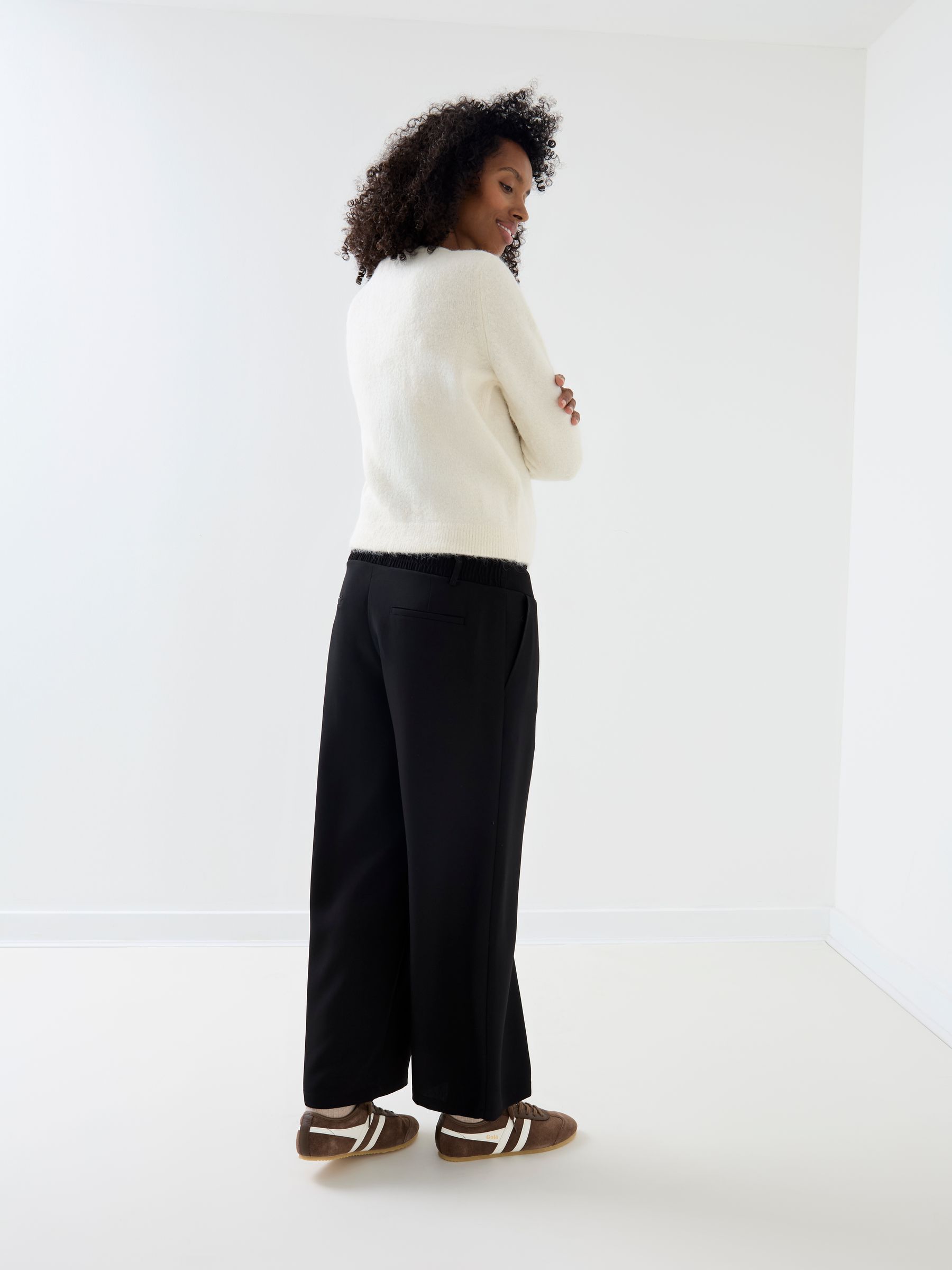 Black Wide Leg Twill Maternity Trousers - Image 3 of 5