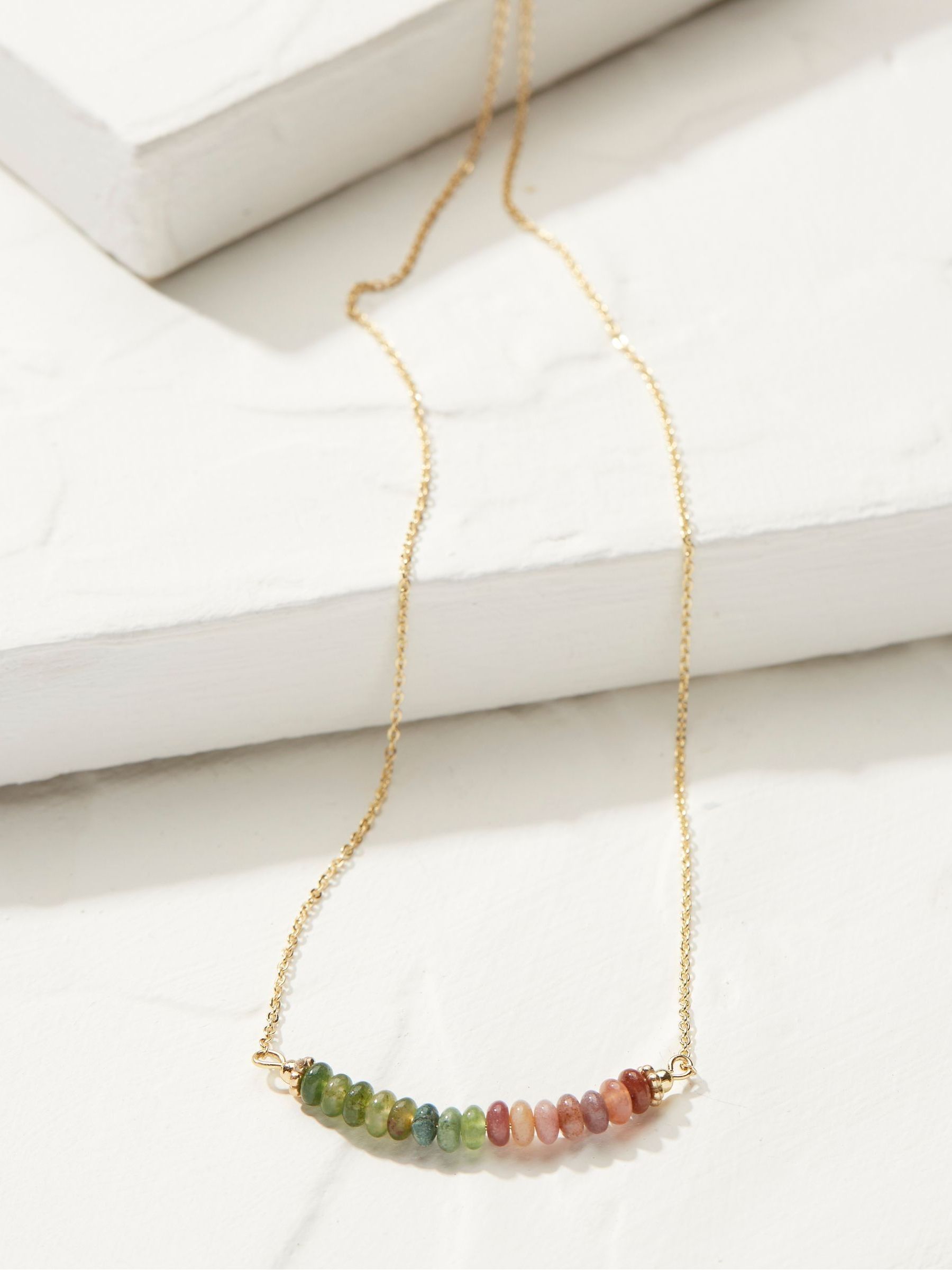 Gold Semi Precious Disc Necklace - Image 1 of 2 Gold Semi Precious Disc Necklace - Image 1 of 2