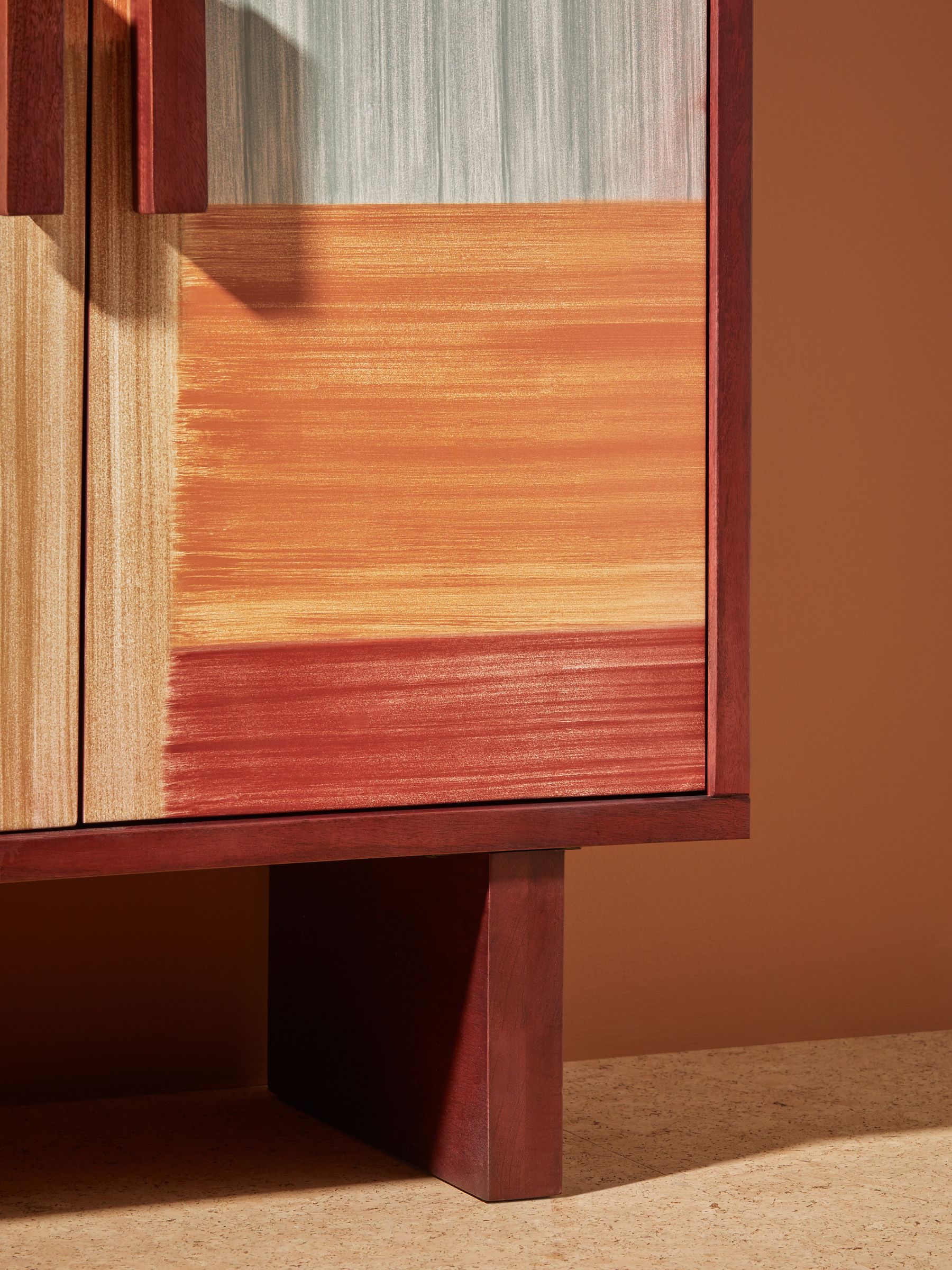 Jinni Highboard in Burgundy Mango Wood - Image 3 of 5